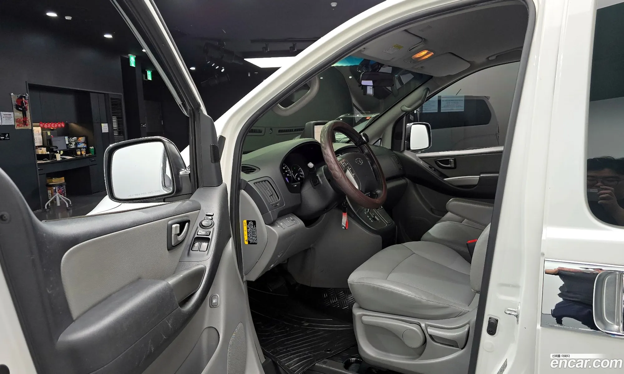 Hyundai Grand Starex 2018 — 12