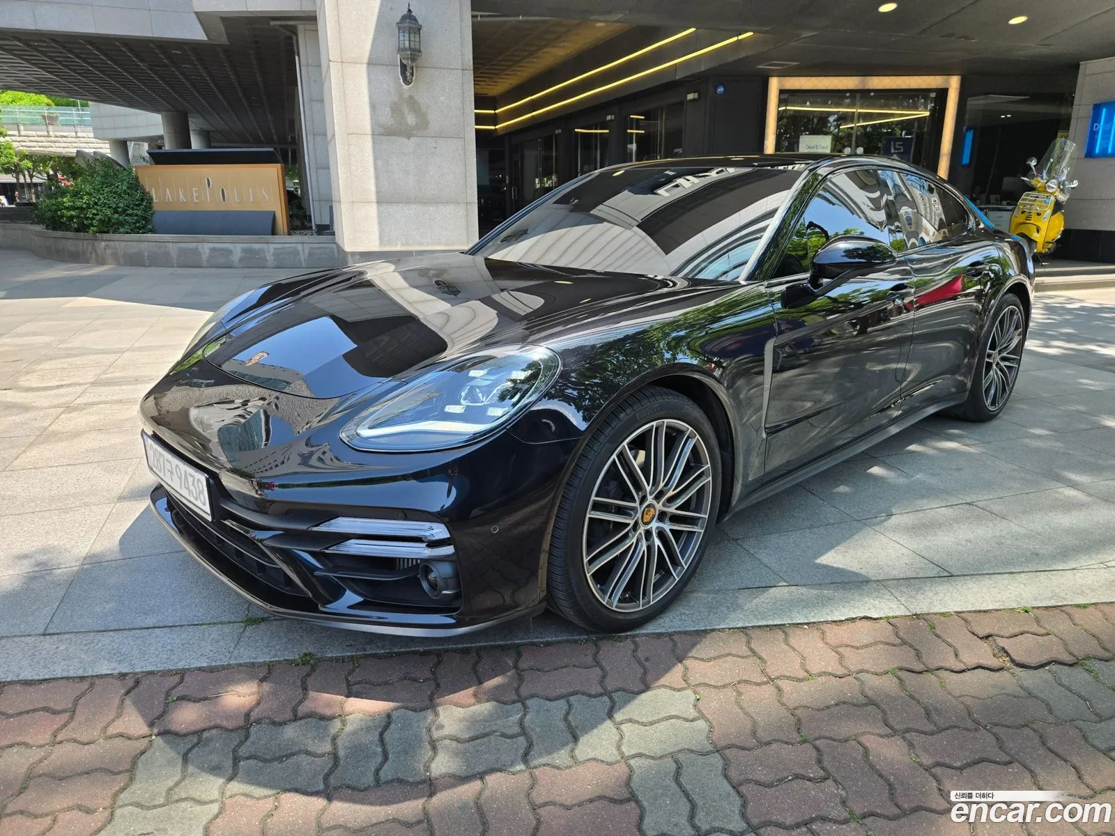 Porsche Panamera 2023 — 20