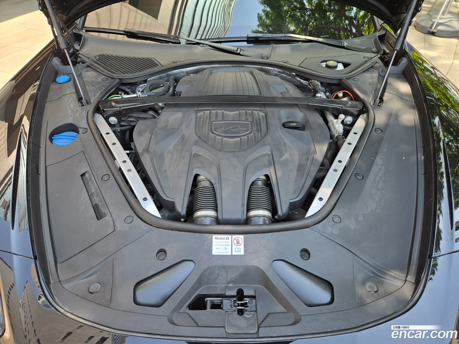 Porsche Panamera 2023 — 12