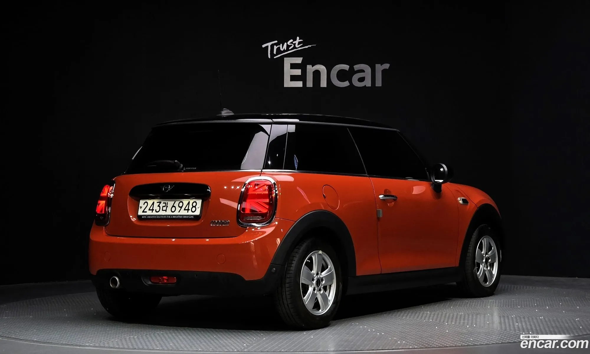 Mini Cooper 2021 WMWXR7109M2N84143 — 3