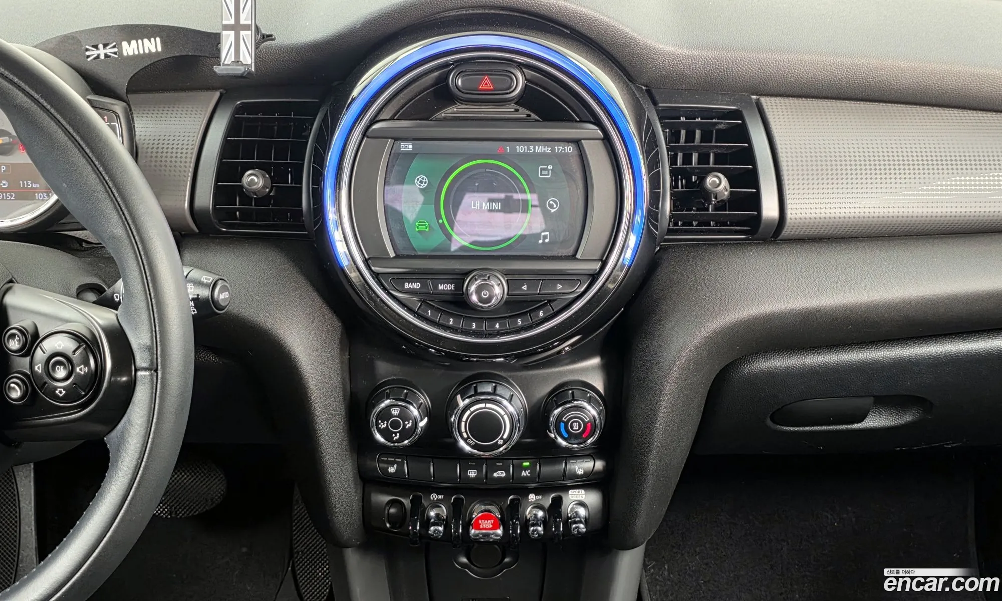 Mini Cooper 2021 WMWXR7109M2N84143 — 11