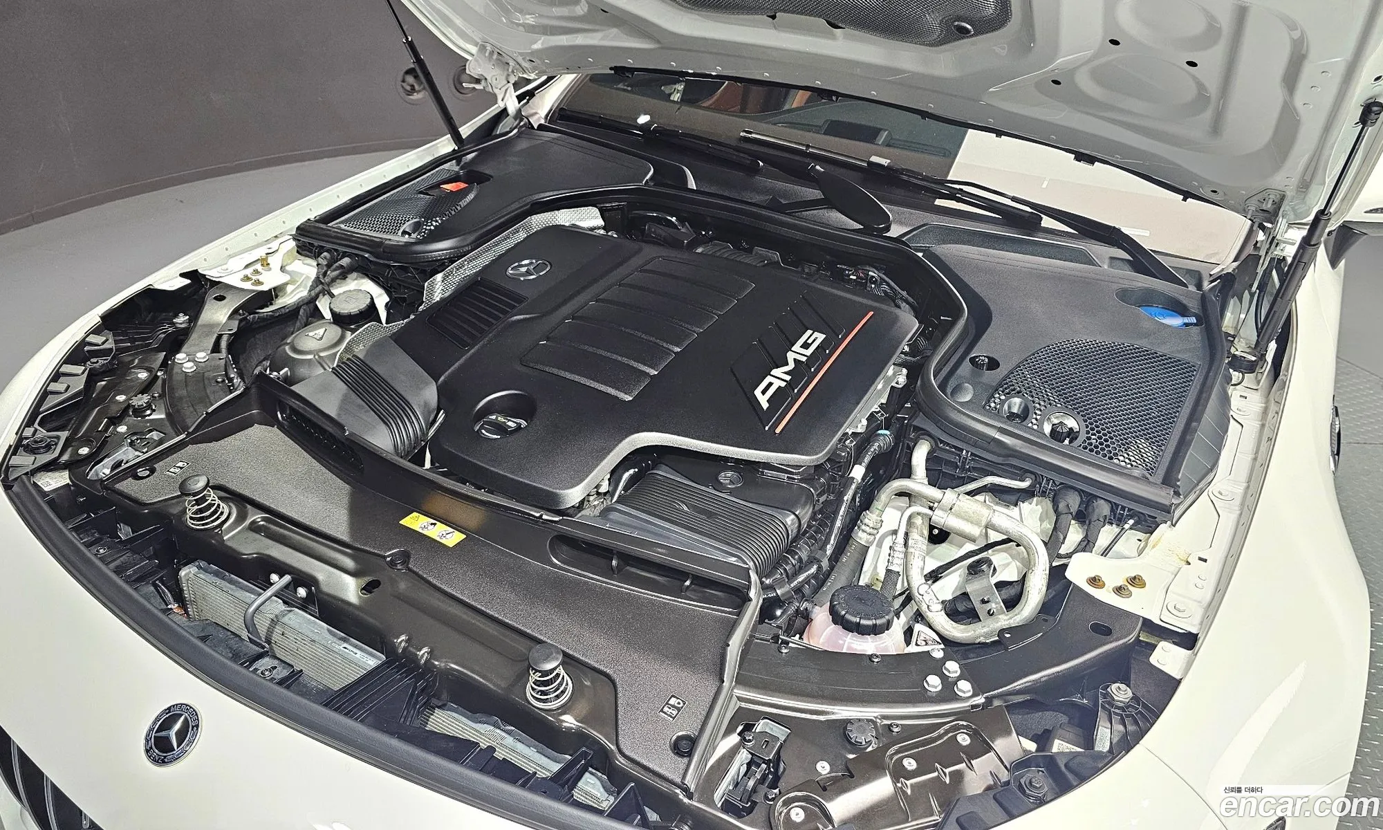Mercedes-Benz AMG GT 2021 — 15