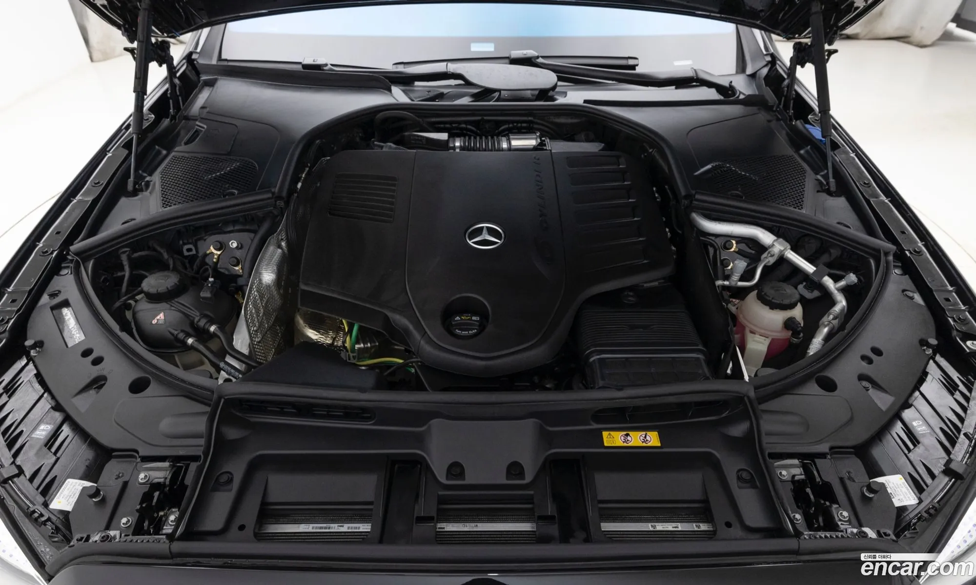 Mercedes-Benz S-Class W223 2025 — 12