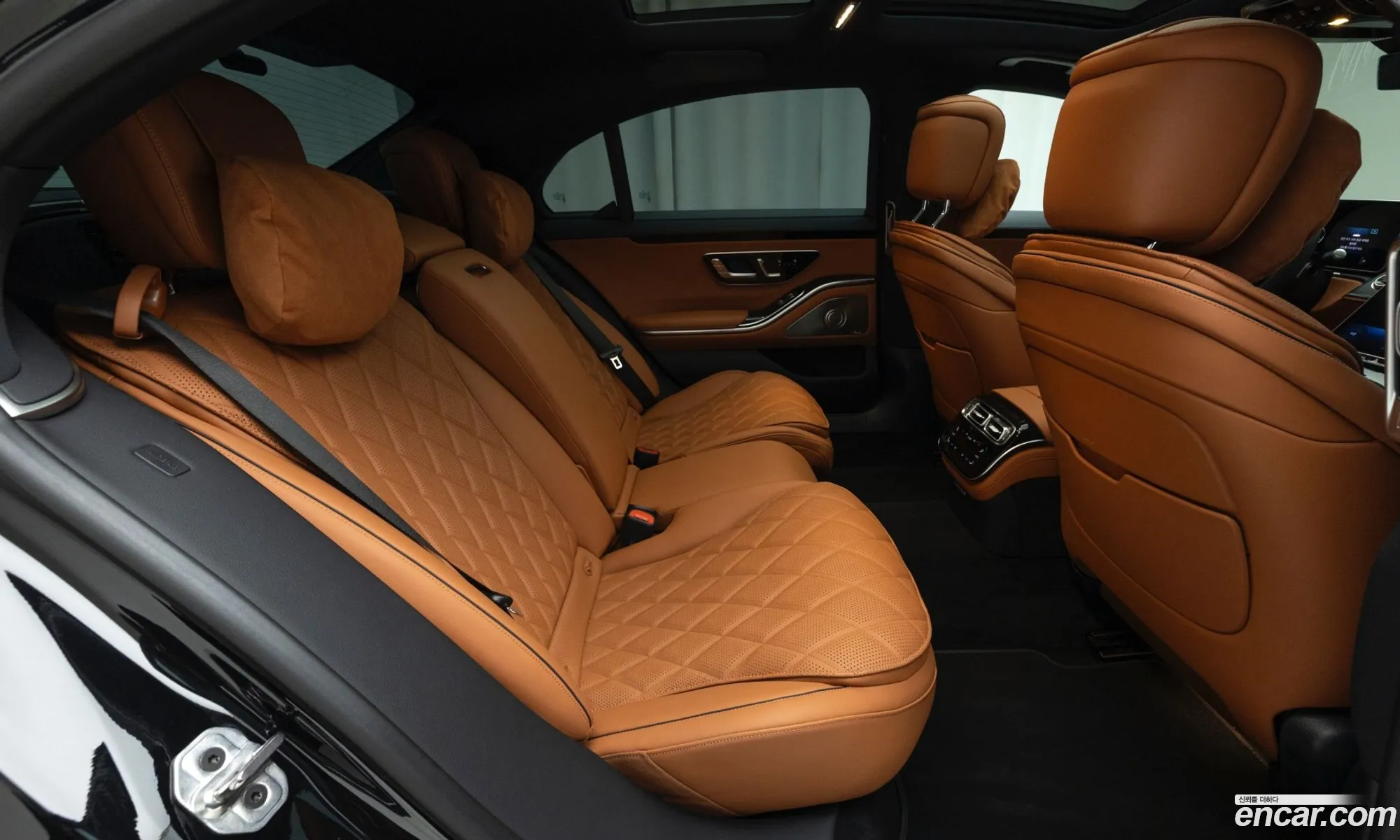 Mercedes-Benz S-Class W223 2025 — 11