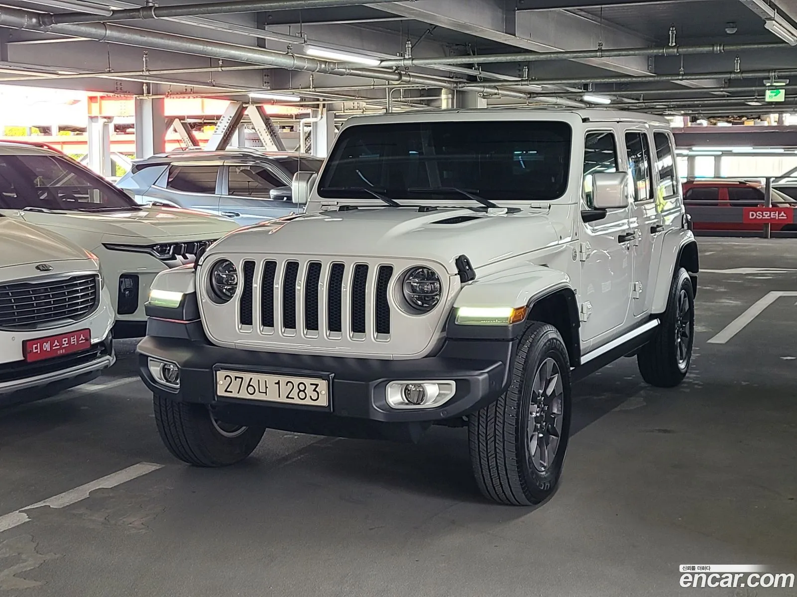 Jeep Wrangler 2019 — 19