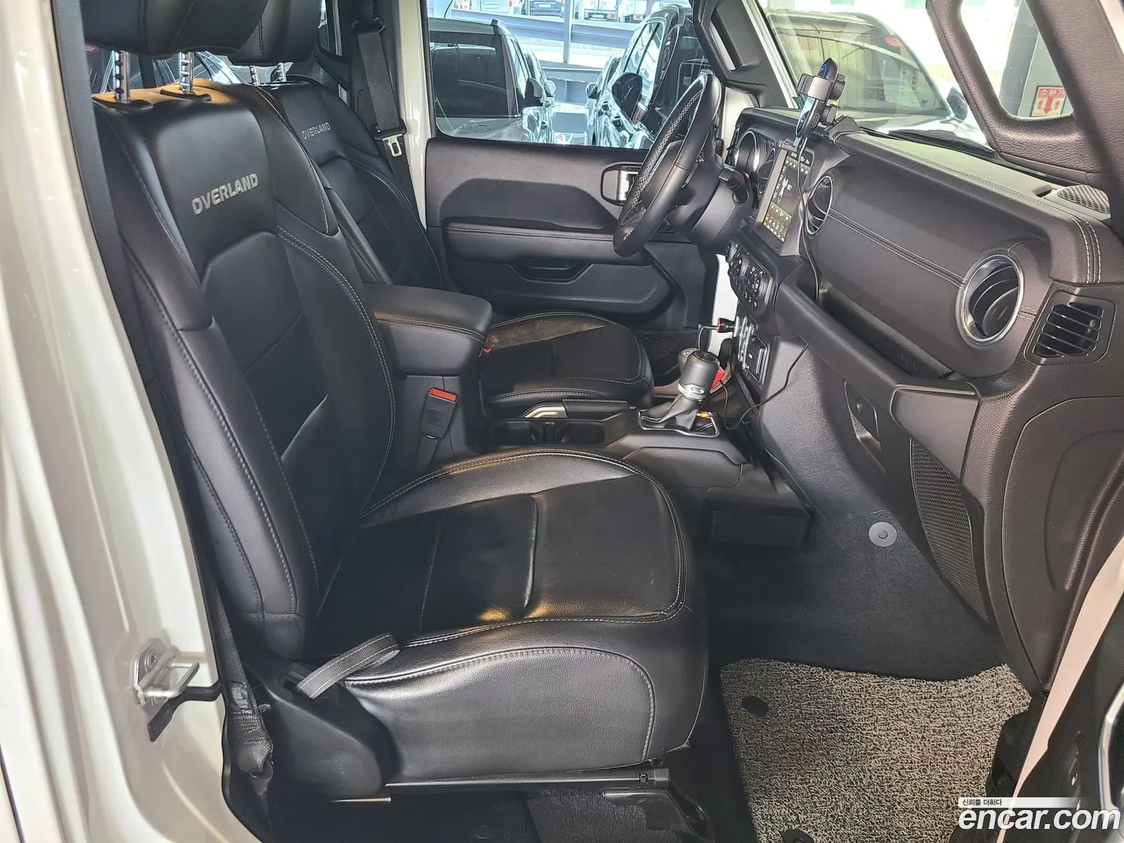 Jeep Wrangler 2019 — 4