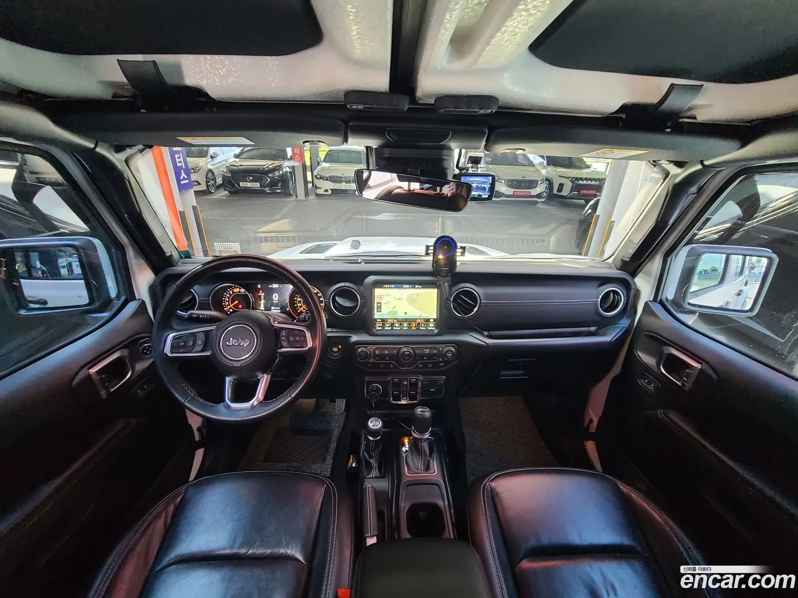 Jeep Wrangler 2019 — 12