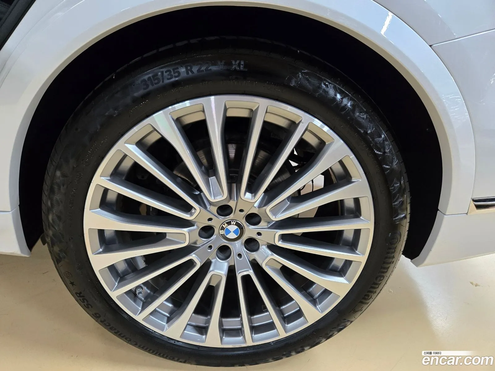 BMW X7 2020 — 15