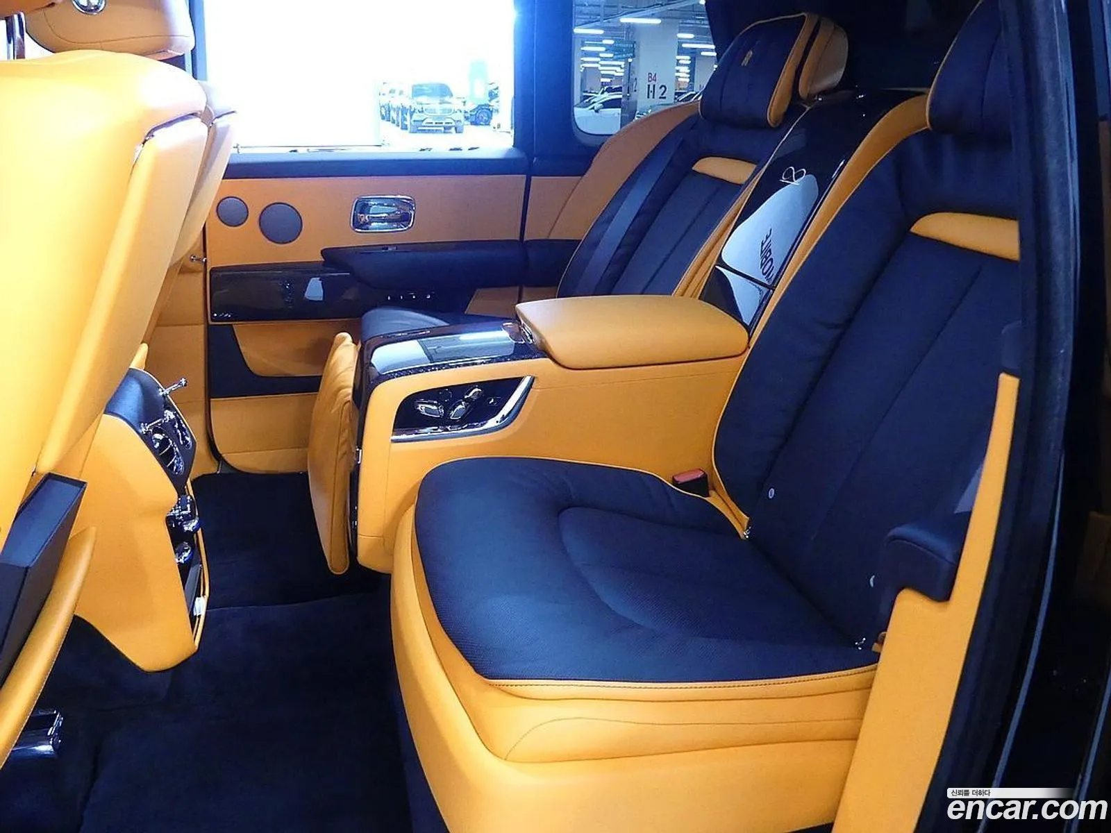 Rolls-Royce Cullinan 2024 — 16