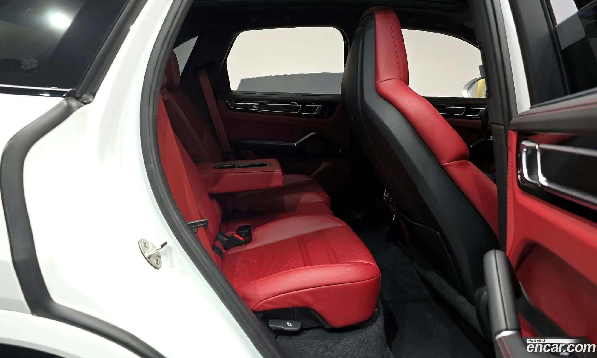 Porsche Cayenne 2022 WP1AA29Y6NDA19558 — 33