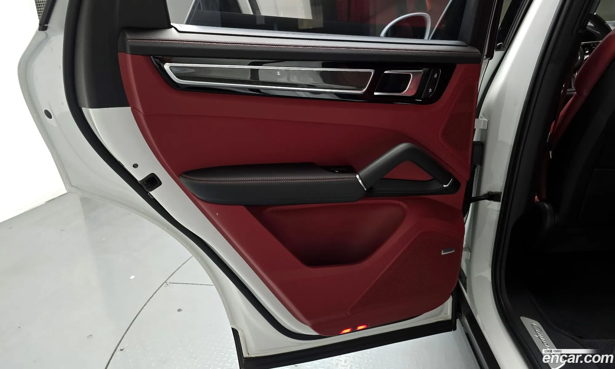 Porsche Cayenne 2022 WP1AA29Y6NDA19558 — 32