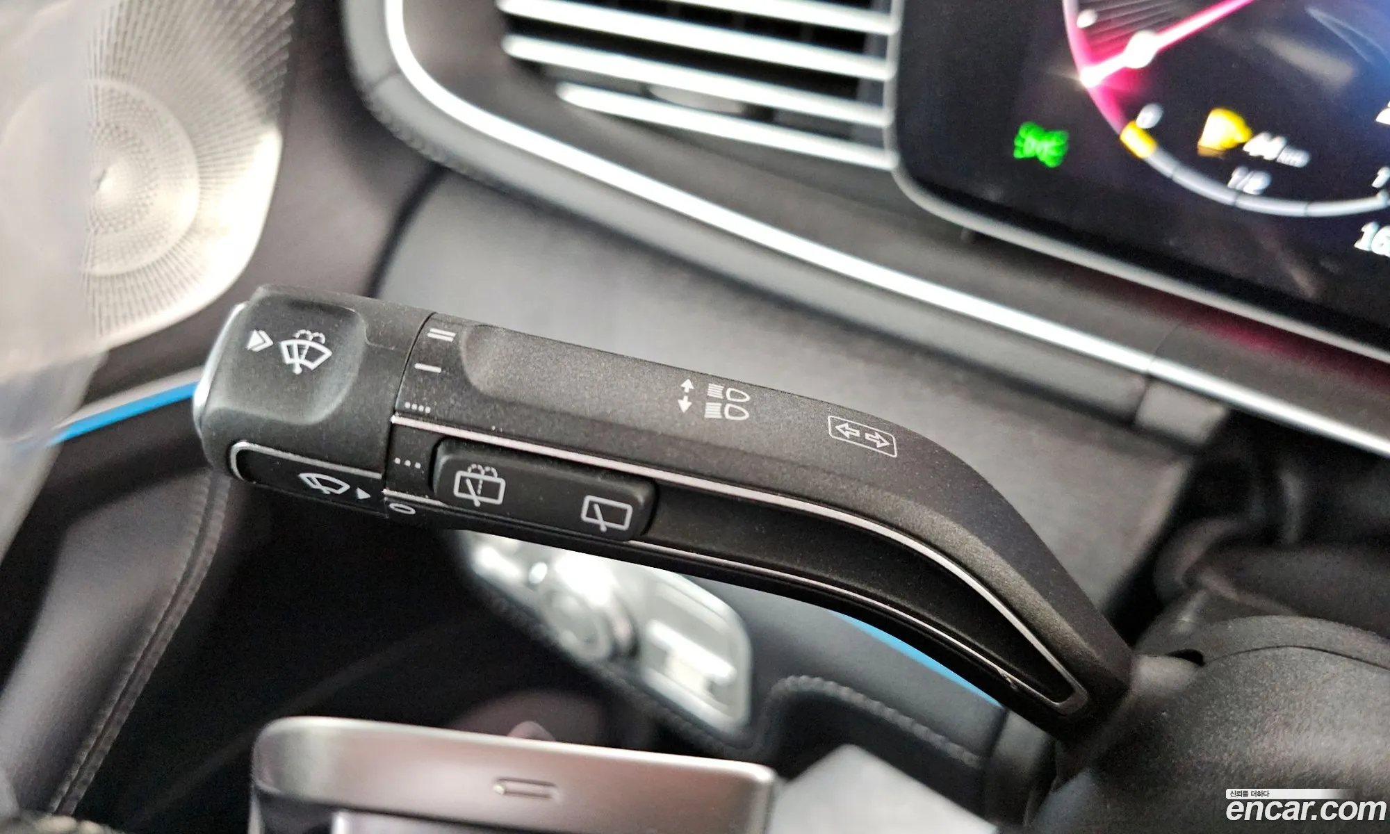 Mercedes-Benz GLS-Class X167 2025 — 35