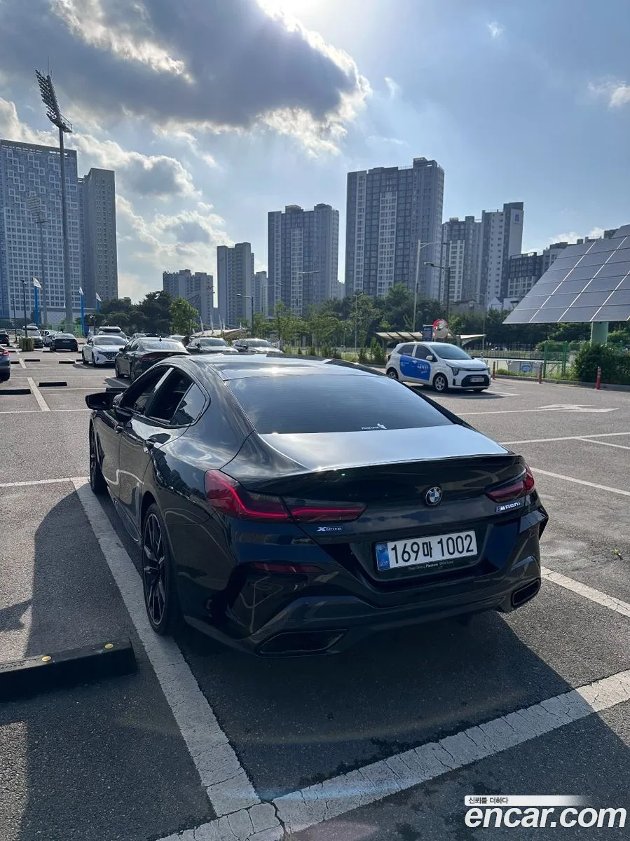 BMW 8 Series 2025 — 3