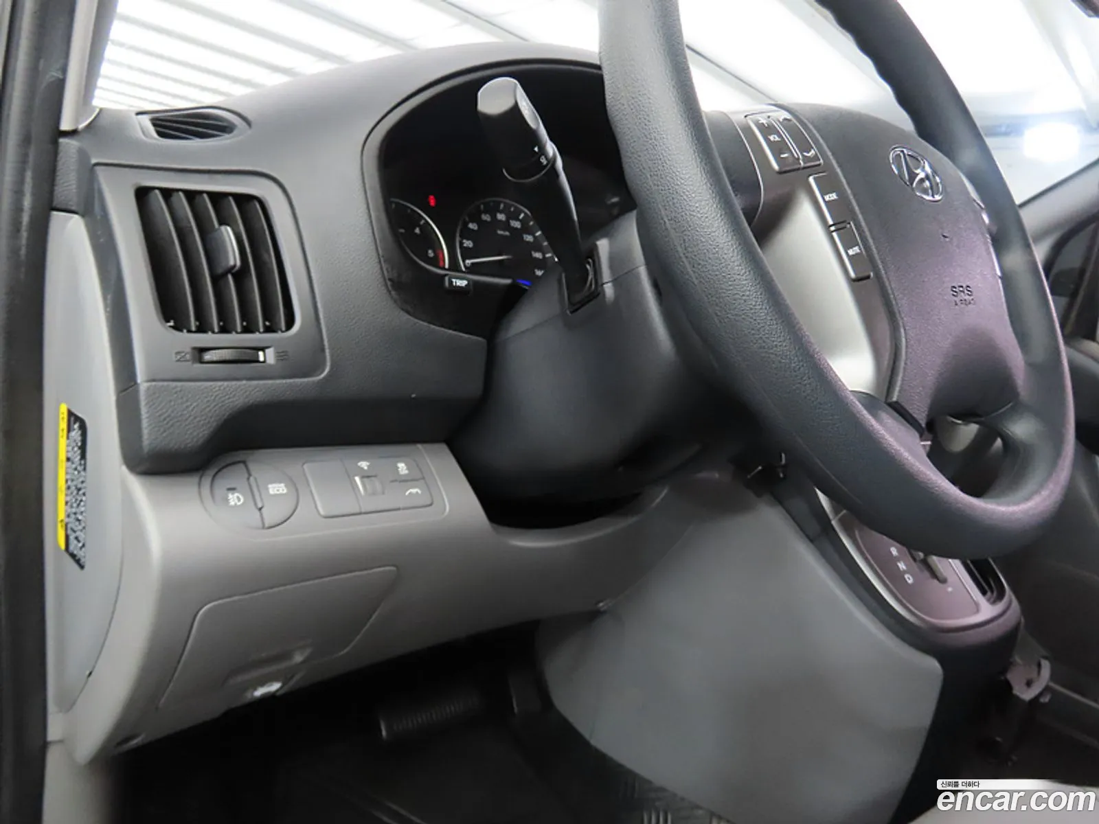 Hyundai Grand Starex 2019 — 18