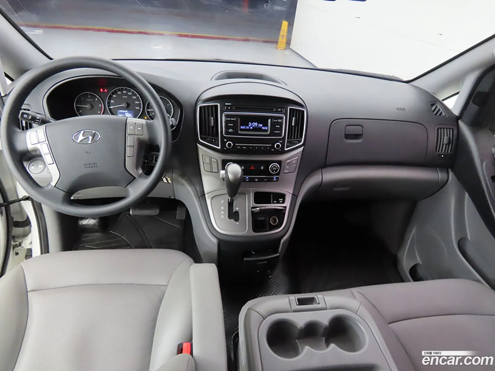 Hyundai Grand Starex 2019 — 9