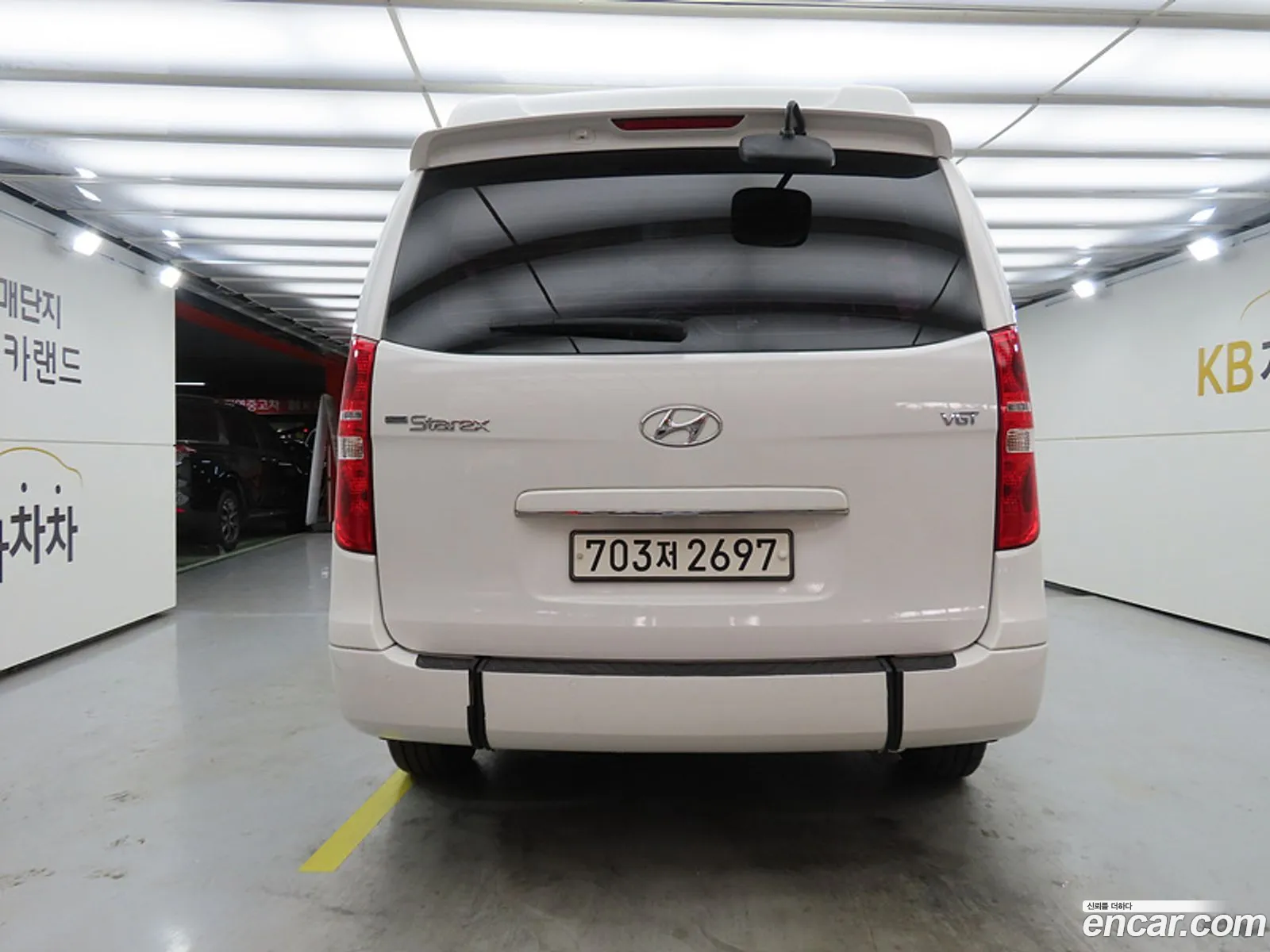 Hyundai Grand Starex 2019 — 16