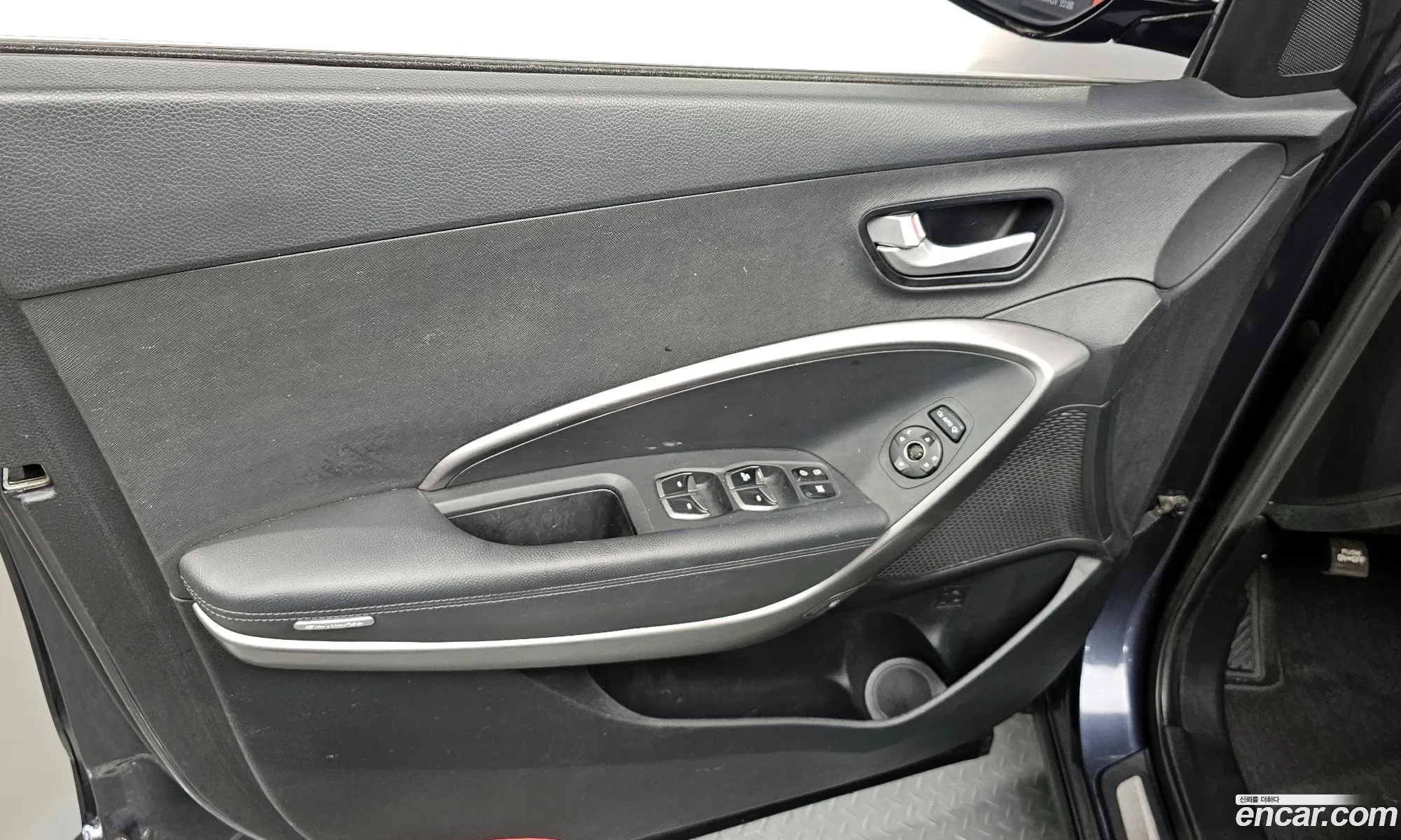 Hyundai Santa Fe DM 2015 — 12