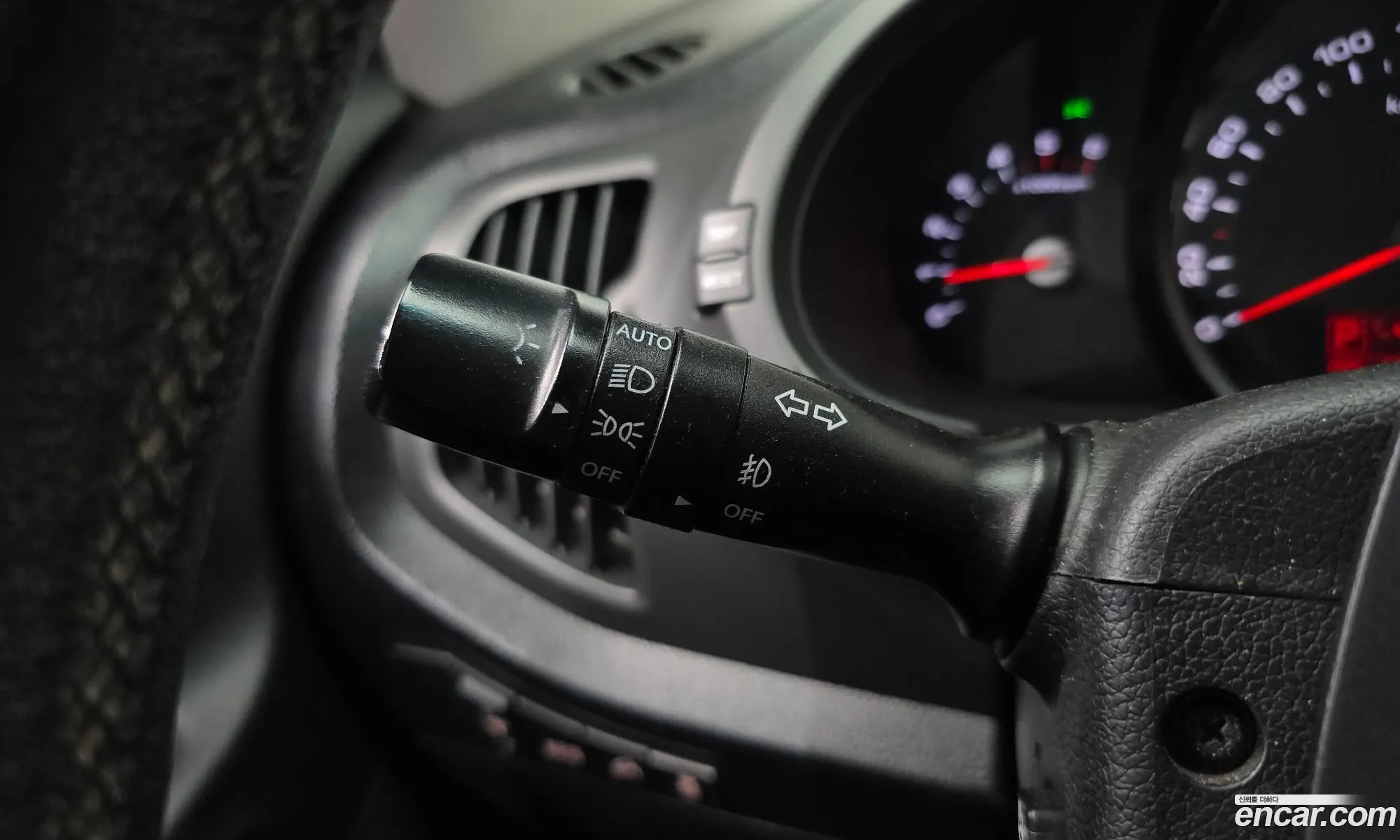 Kia Sportage R 2011 — 13