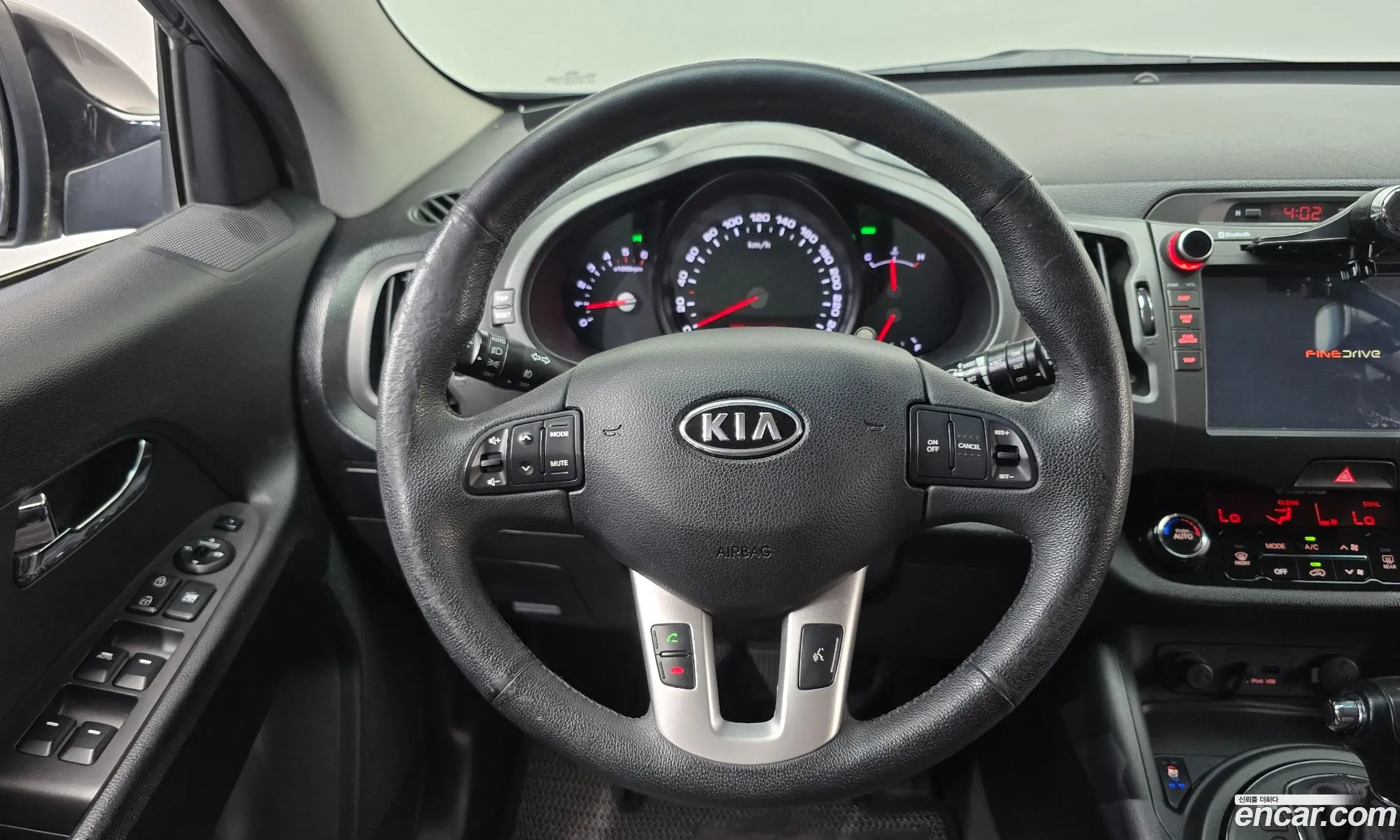 Kia Sportage R 2011 — 16