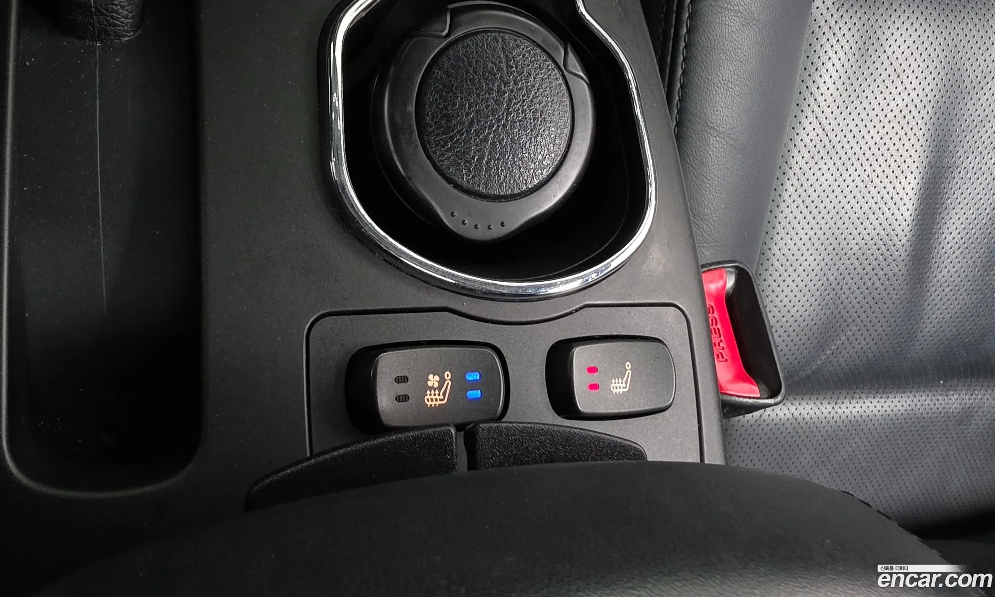 KG Mobility (SsangYong) Korando C 2015 — 14