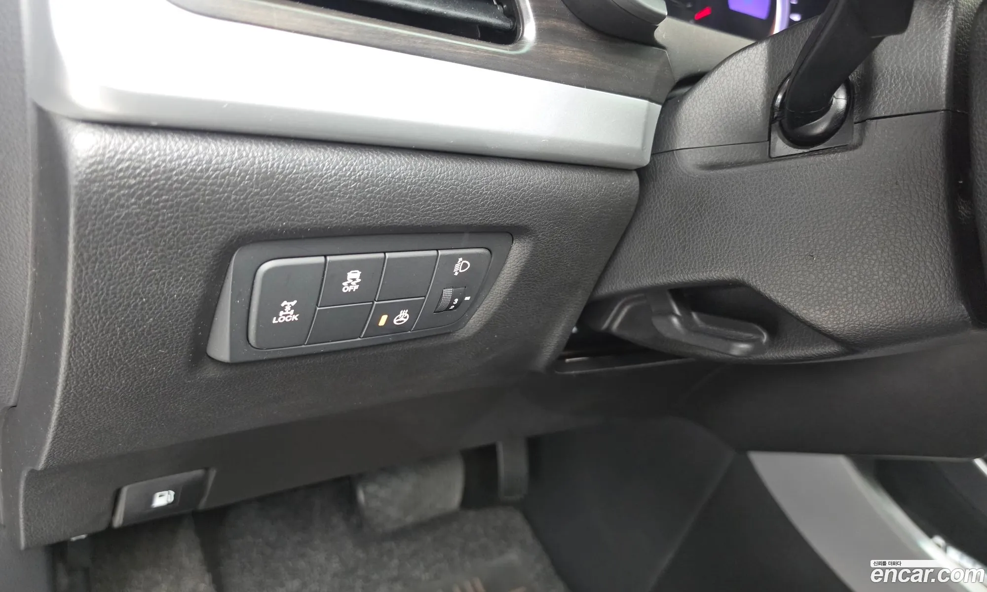 KG Mobility (SsangYong) Korando C 2015 — 29