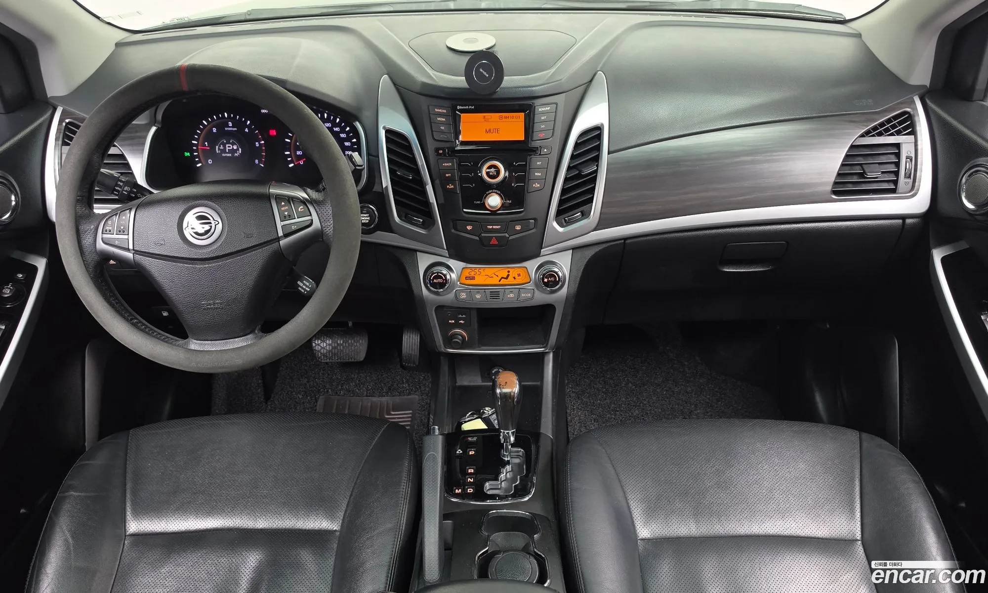 KG Mobility (SsangYong) Korando C 2015 — 12