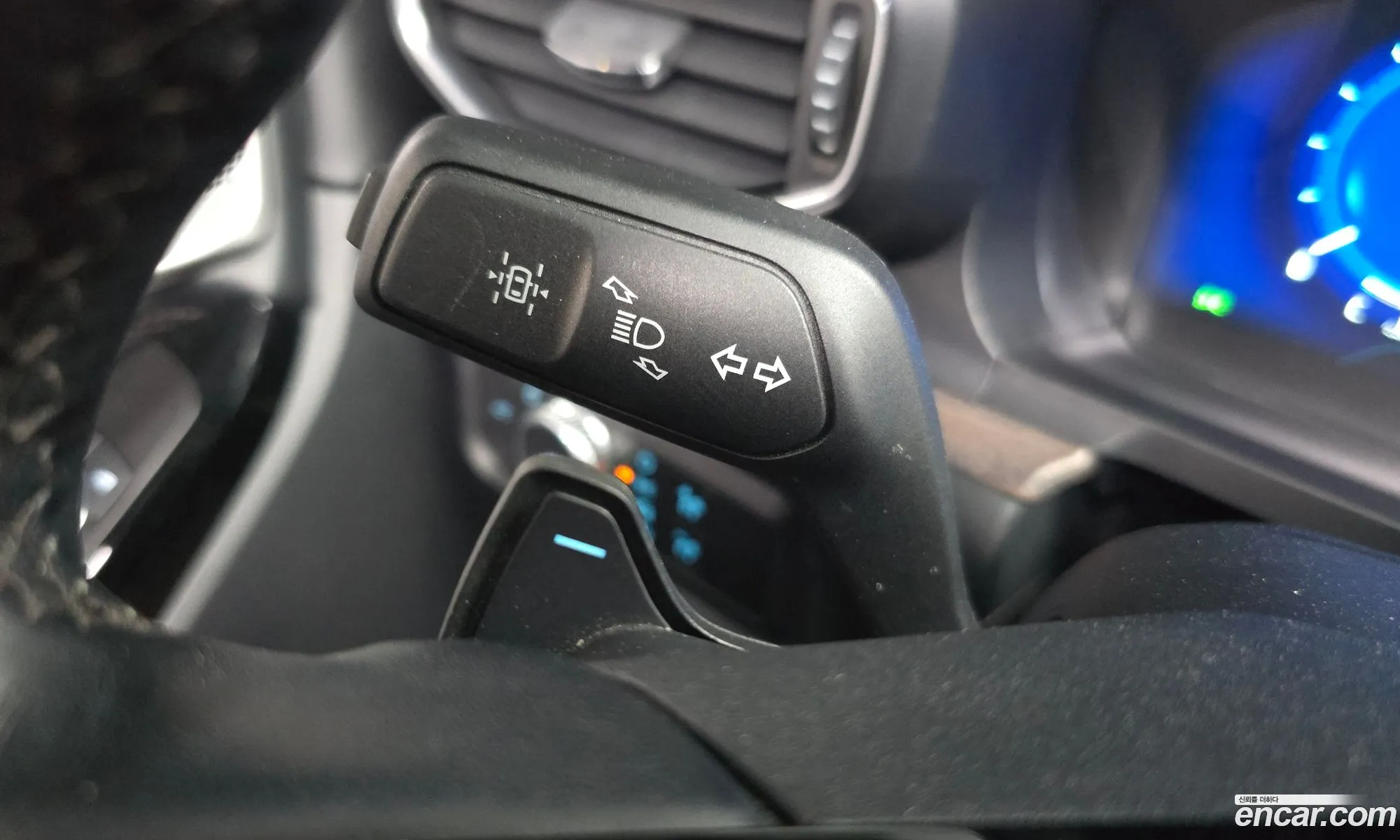 Ford Explorer 6th Gen 2021 1FM5K8HC7MGB99070 — 10