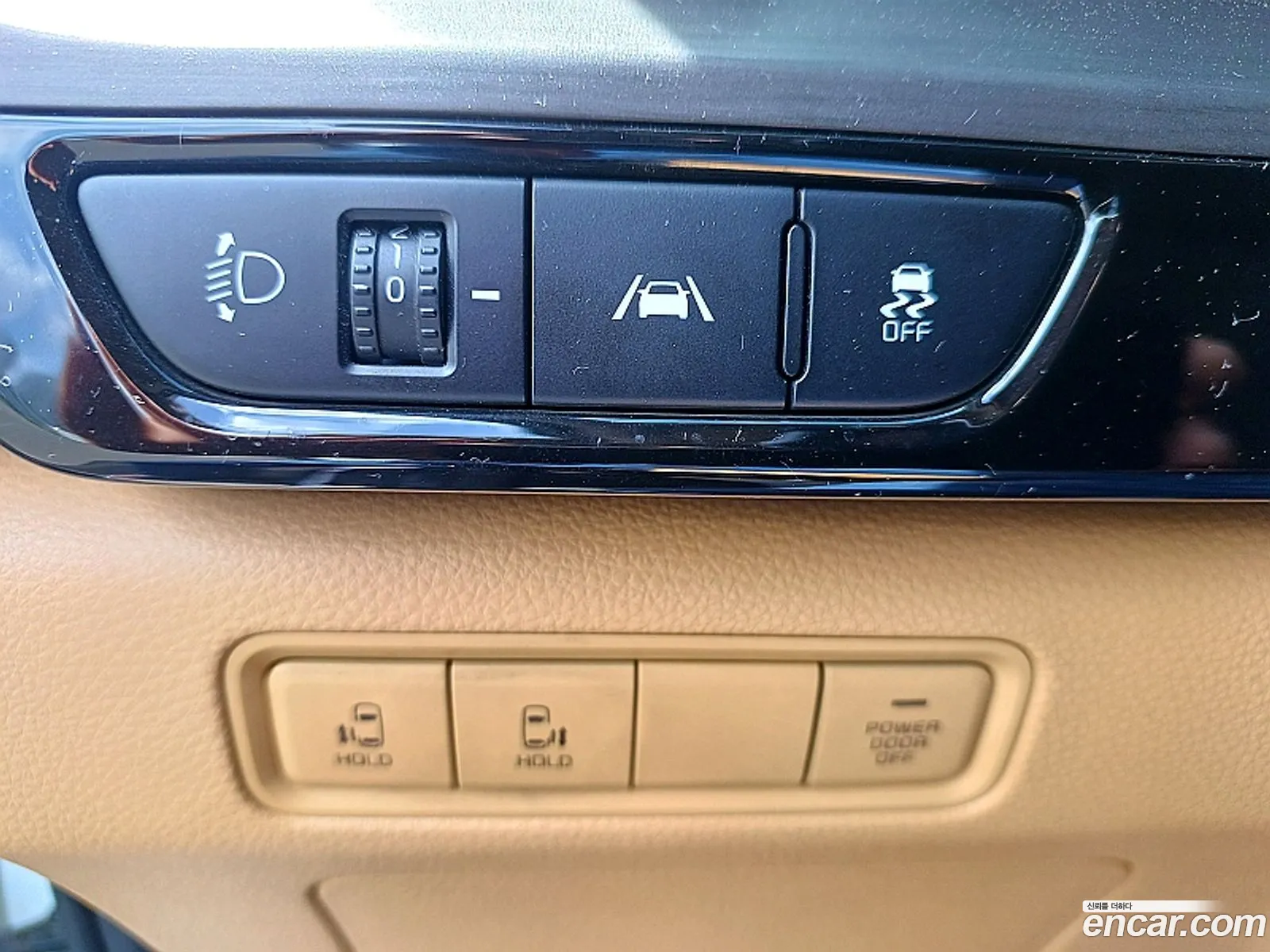 Kia Carnival 2021 — 3