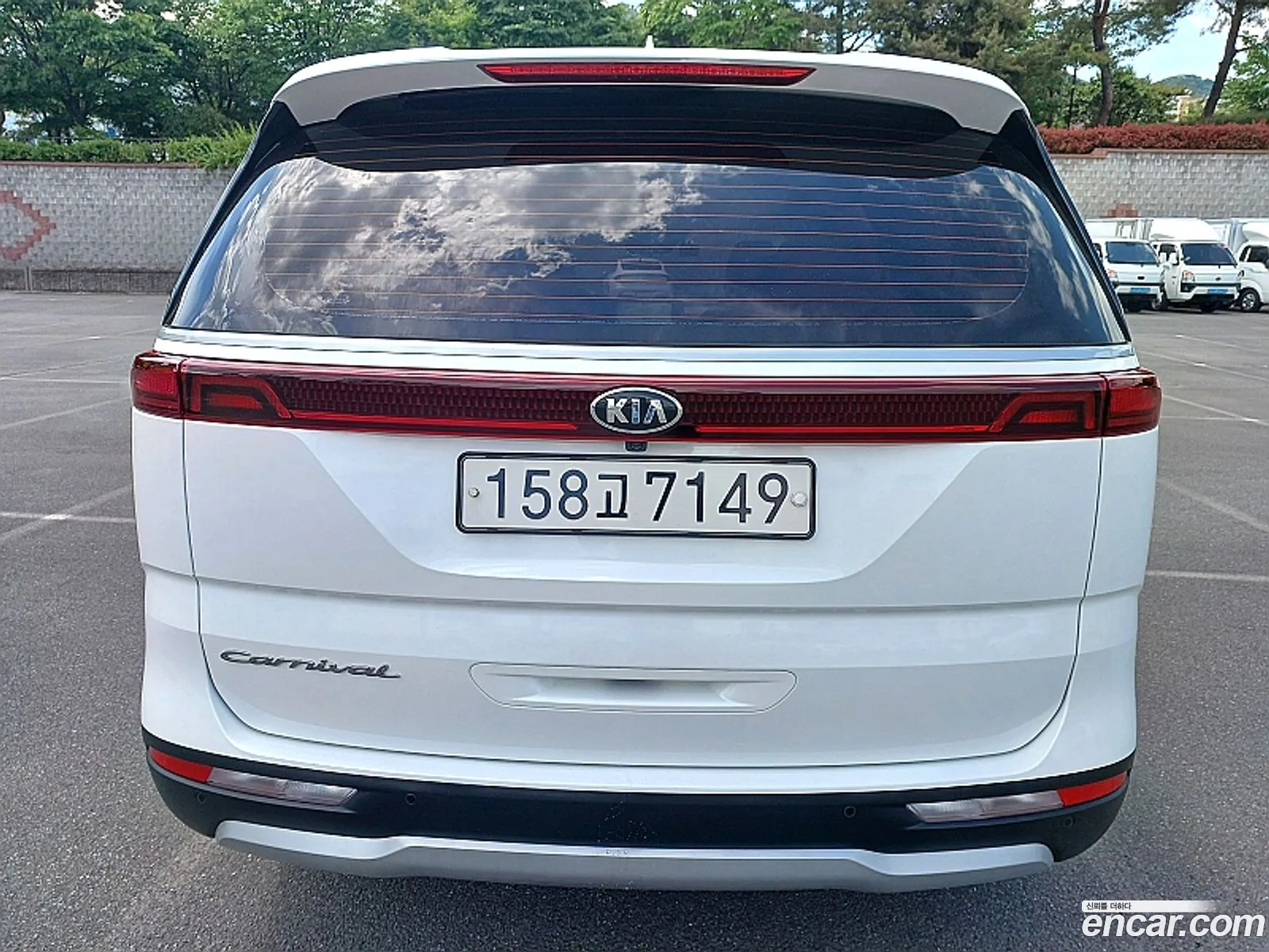 Kia Carnival 2021 — 6