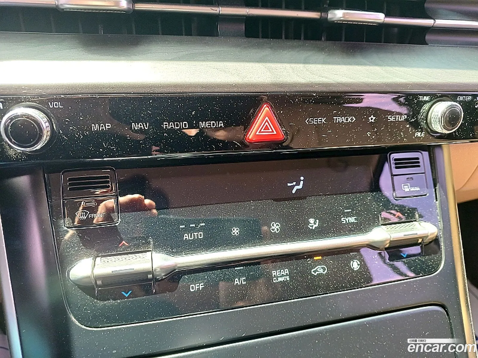 Kia Carnival 2021 — 8