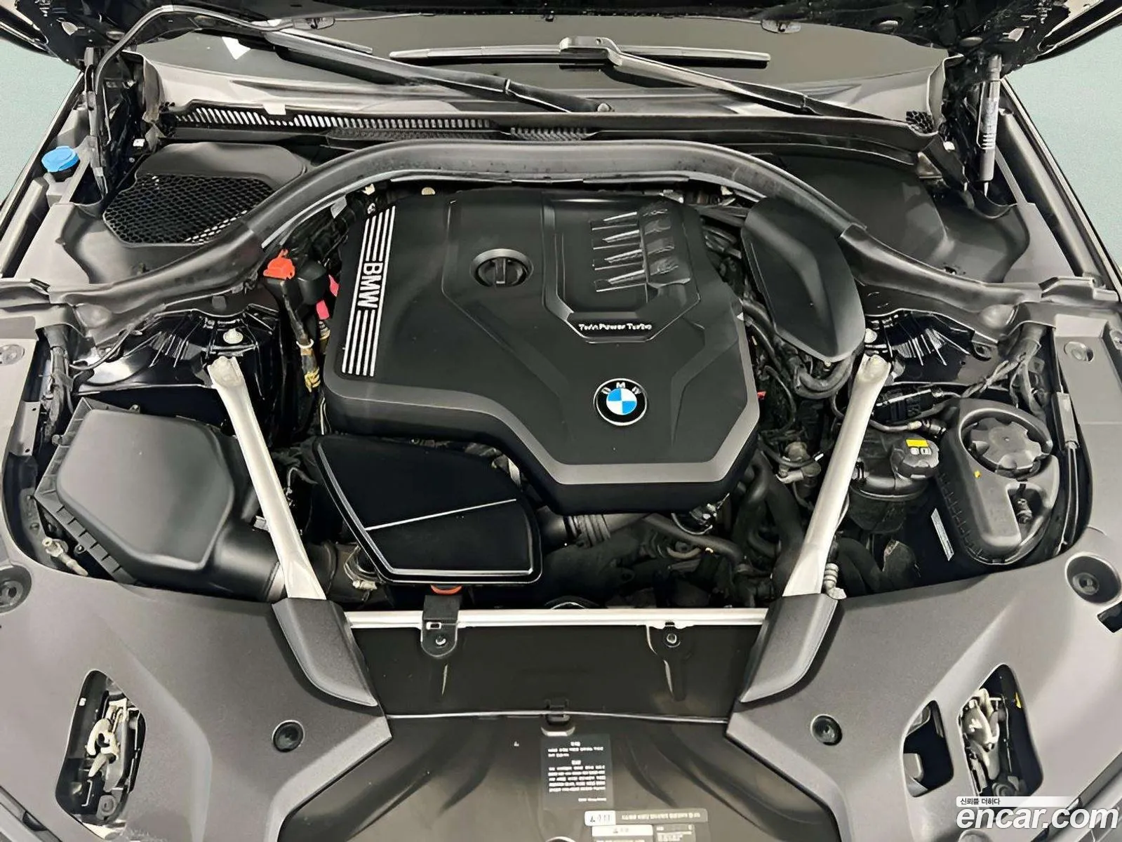 BMW 5 Series 2020 — 12