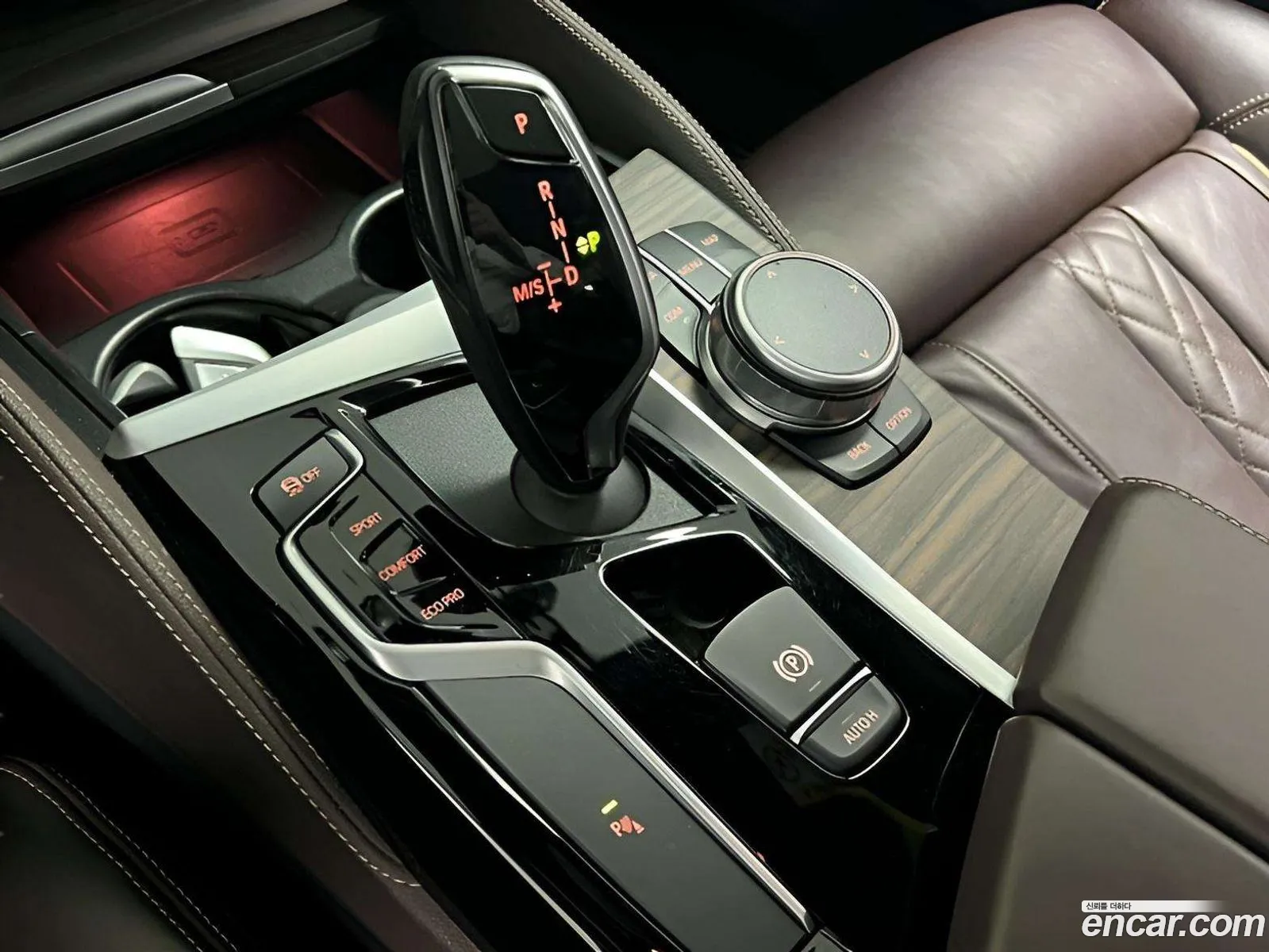 BMW 5 Series 2020 — 18