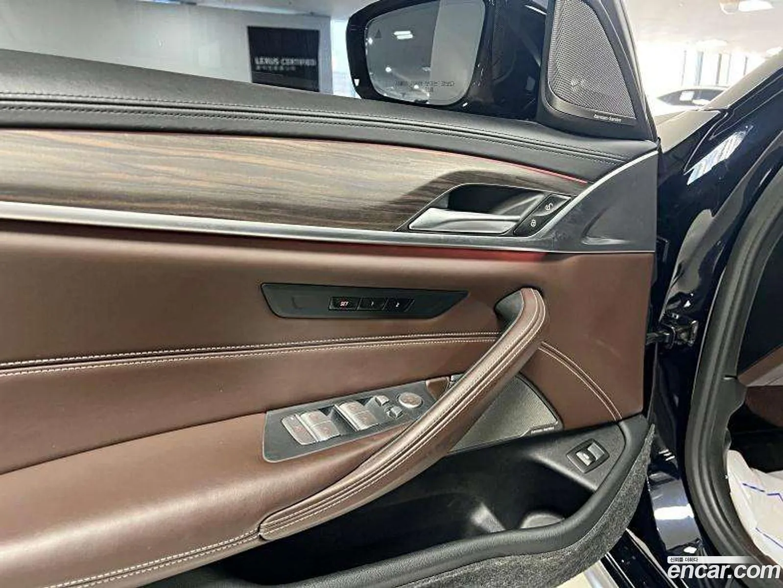 BMW 5 Series 2020 — 20