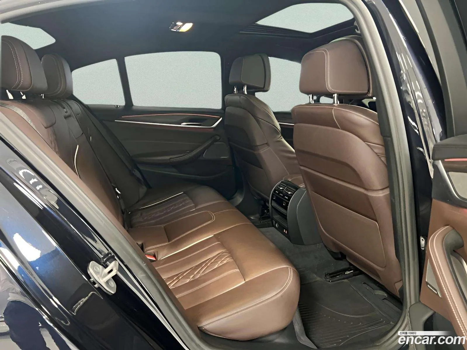 BMW 5 Series 2020 — 15