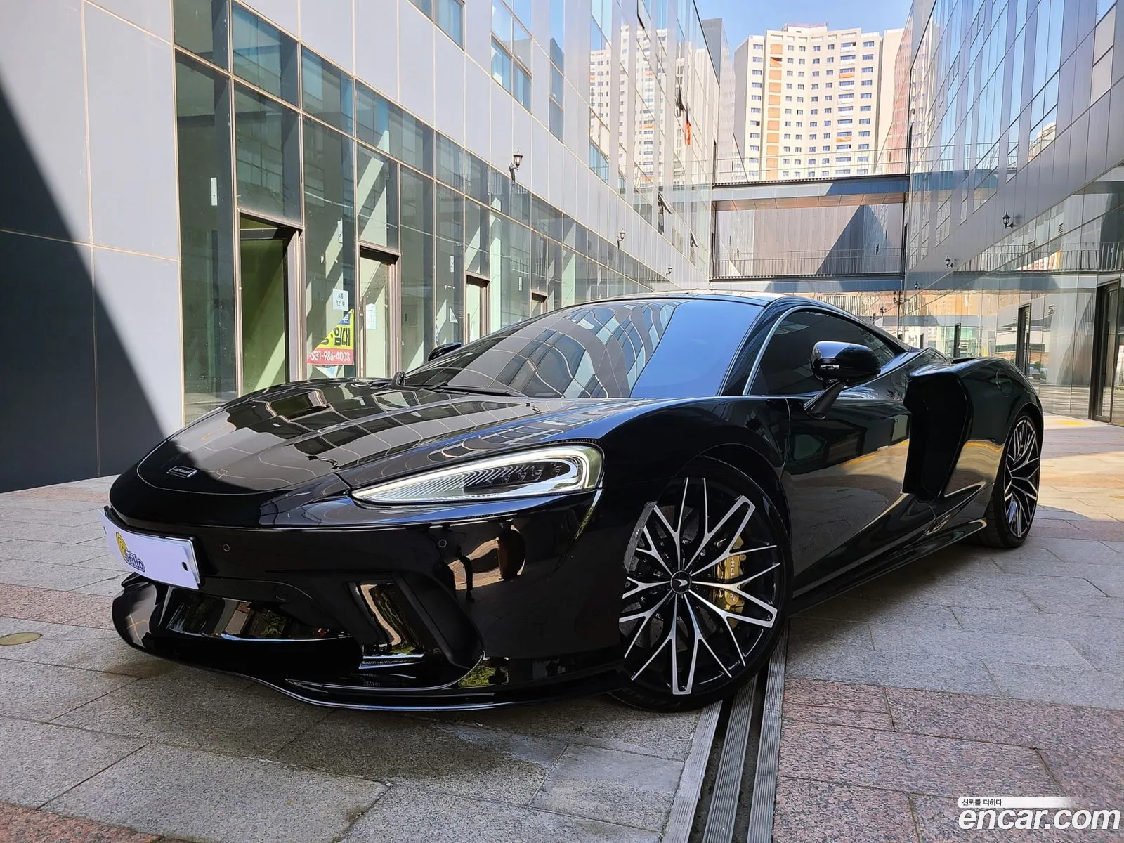 McLaren GT 2022 — 12