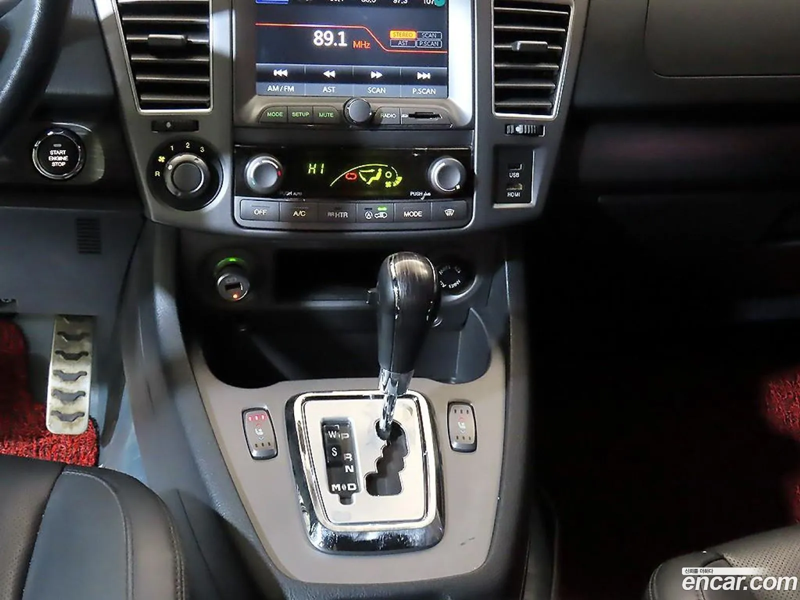 KG Mobility (SsangYong) Korando Turismo 2017 — 4