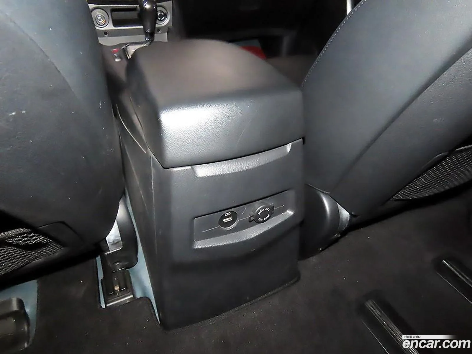 KG Mobility (SsangYong) Korando Turismo 2017 — 16