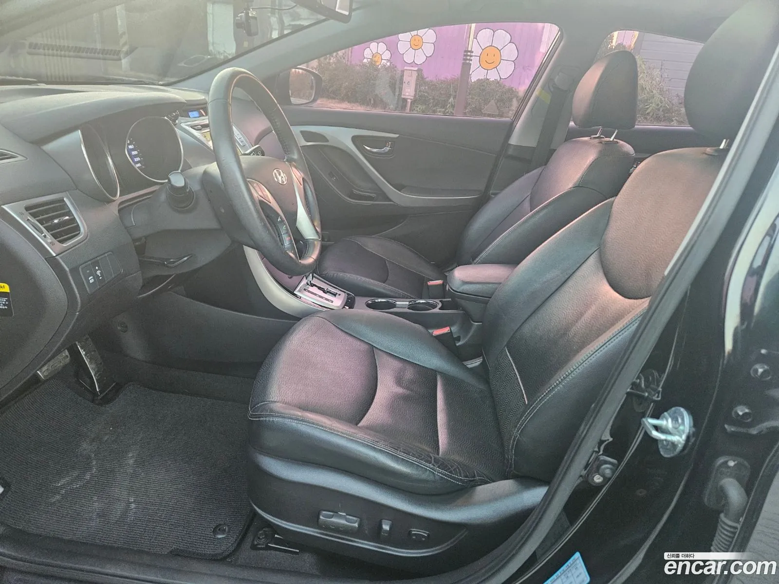 Hyundai Elantra MD 2012 — 19