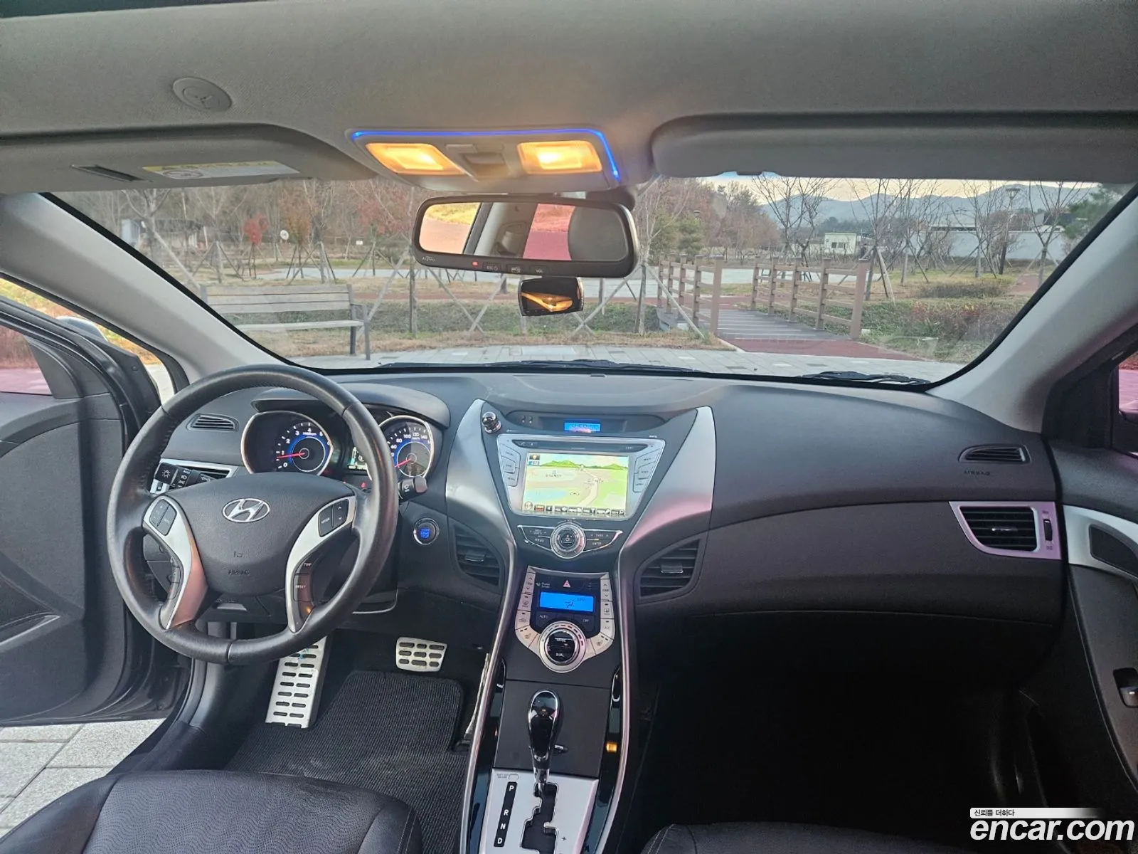 Hyundai Elantra MD 2012 — 15