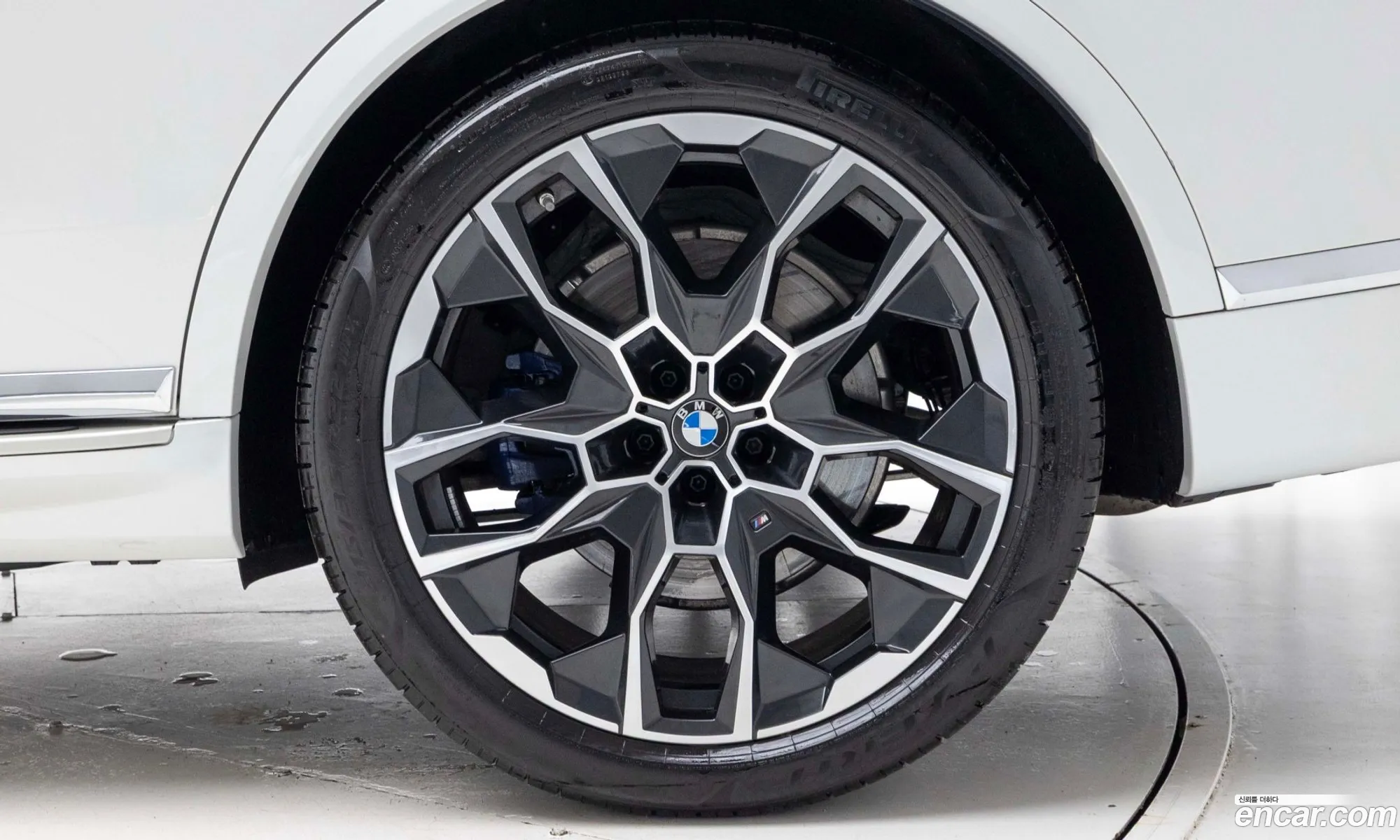 BMW X7 2025 — 3