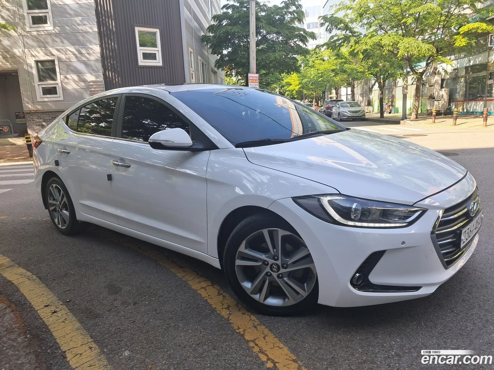 Hyundai Elantra AD 2017 — 6