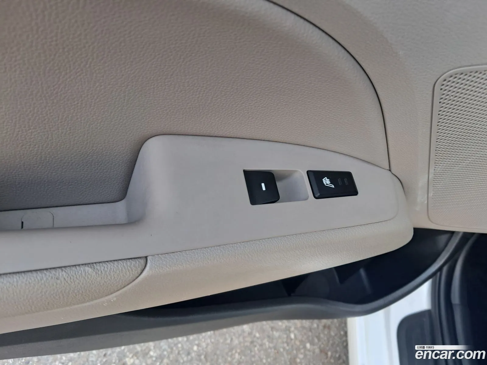 Hyundai Elantra AD 2017 — 14