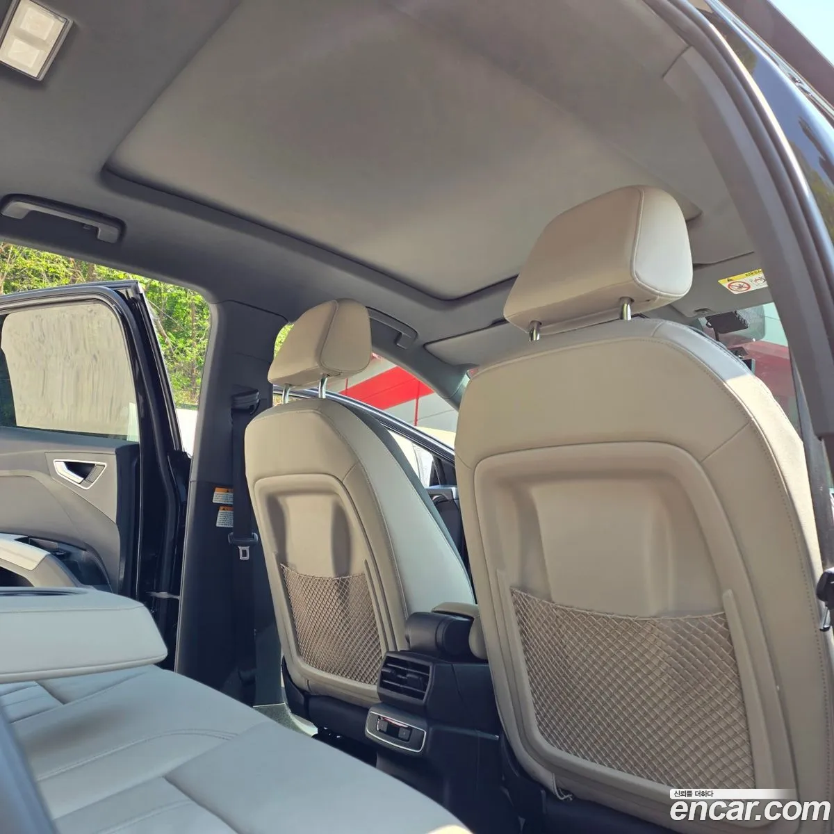 Audi Q4 e-tron 2022 — 19