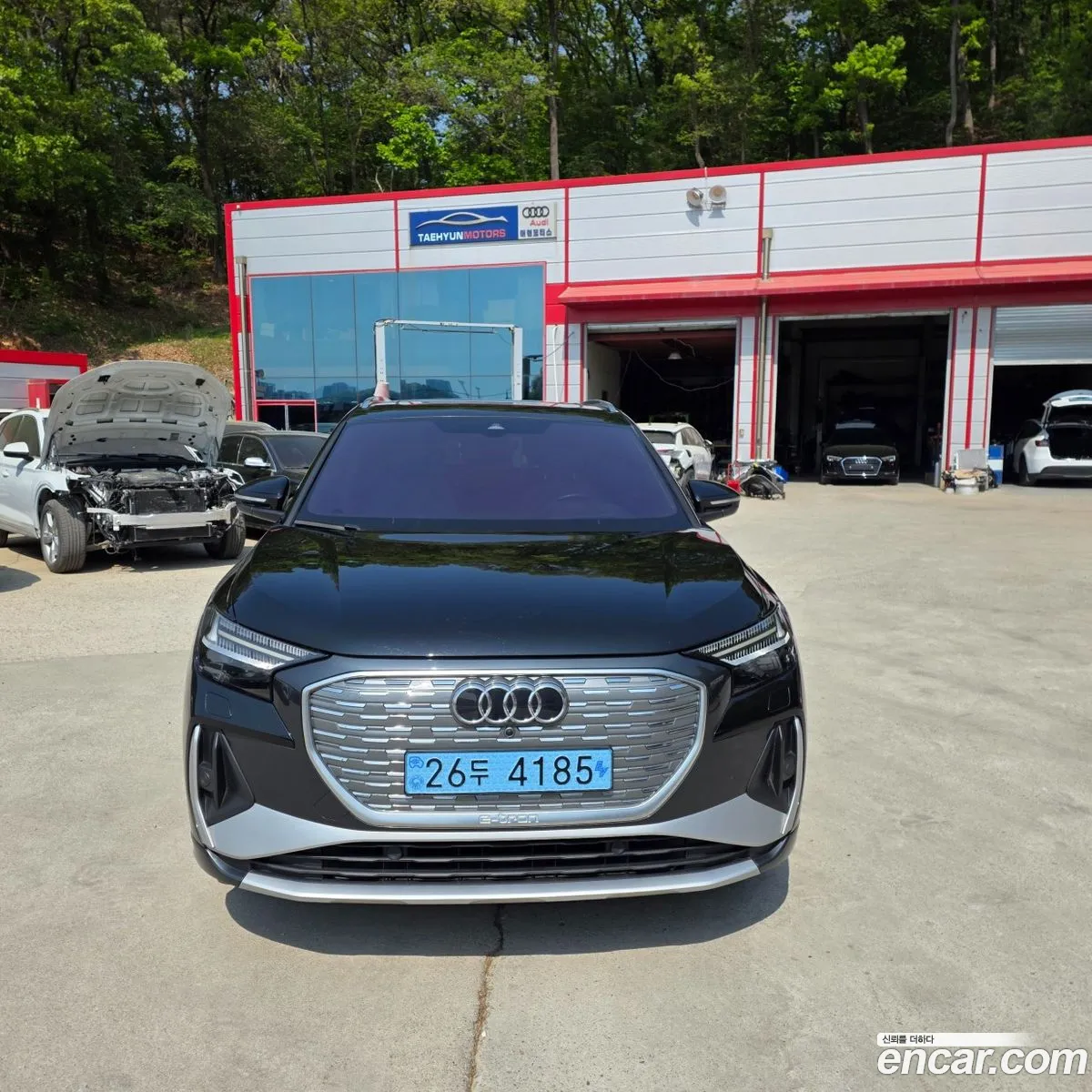 Audi Q4 e-tron 2022 — 9