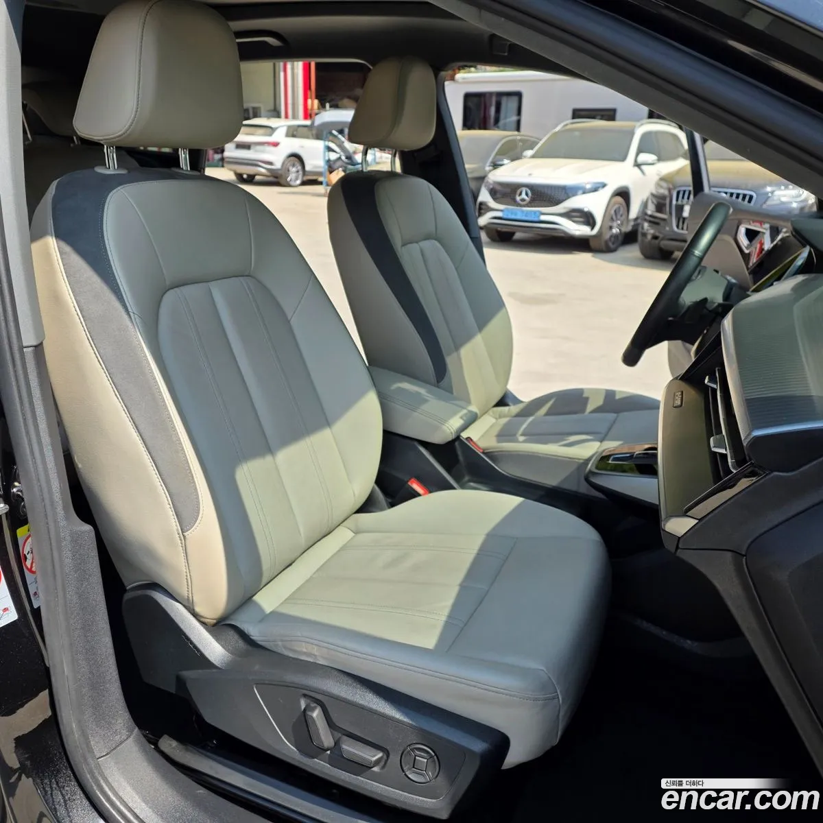 Audi Q4 e-tron 2022 — 11
