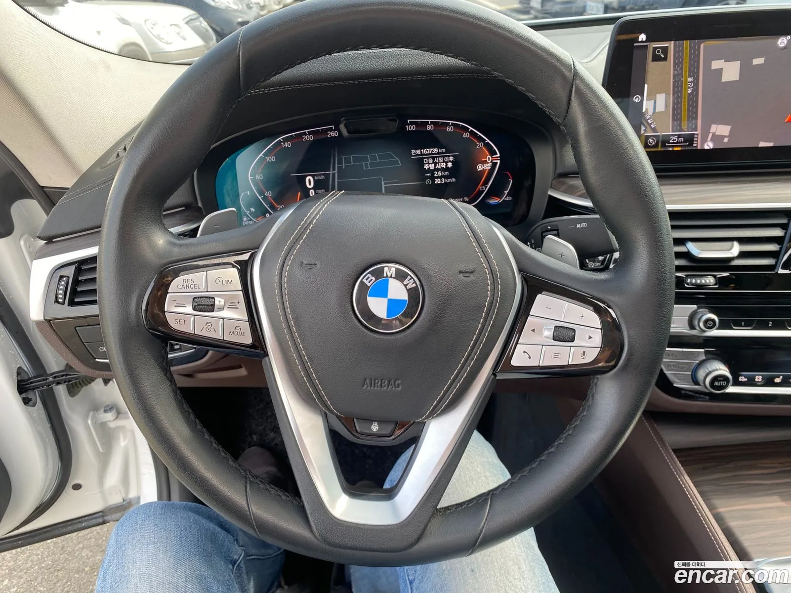 BMW 6 Series GT 2022 — 18