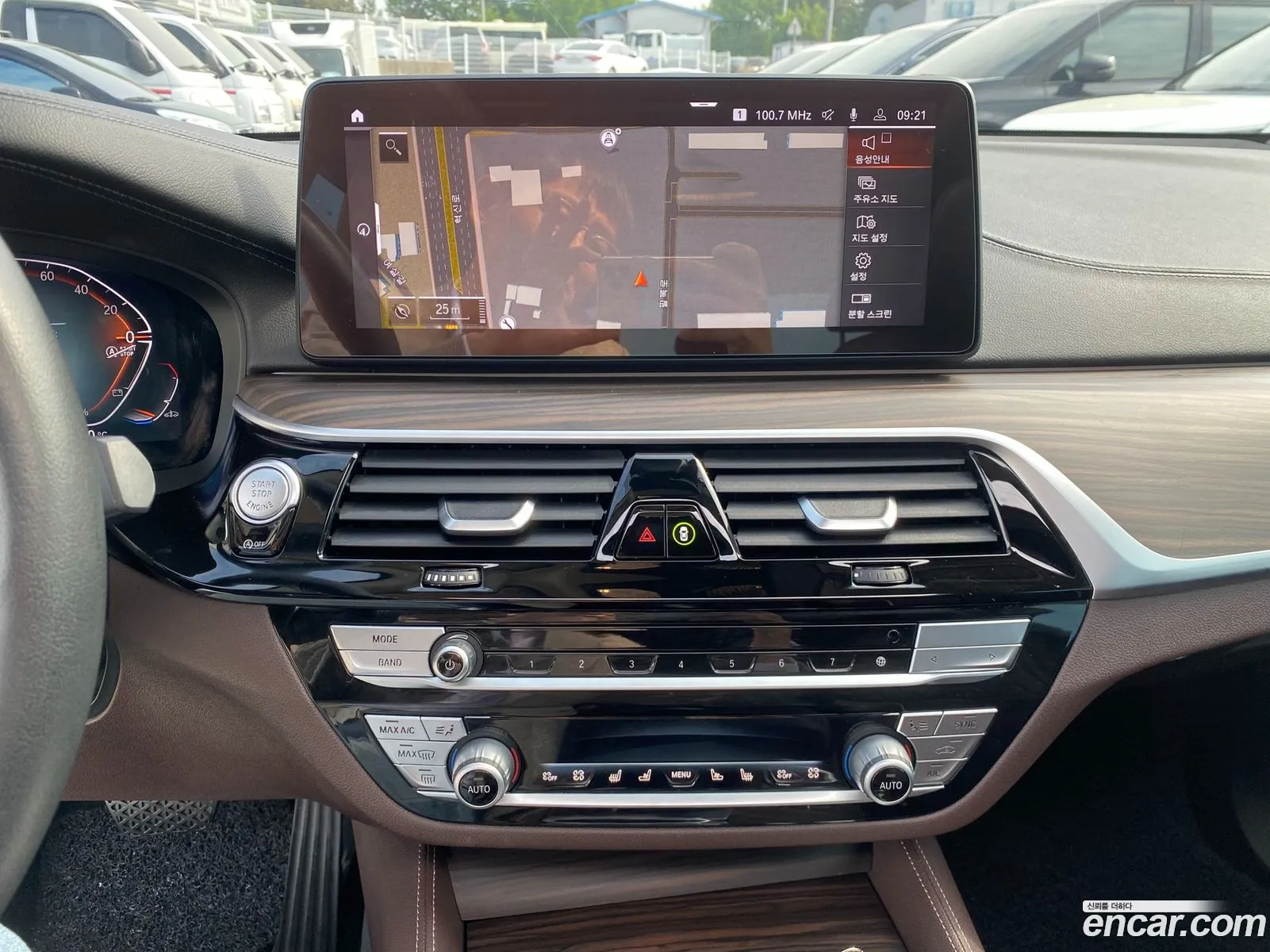 BMW 6 Series GT 2022 — 17