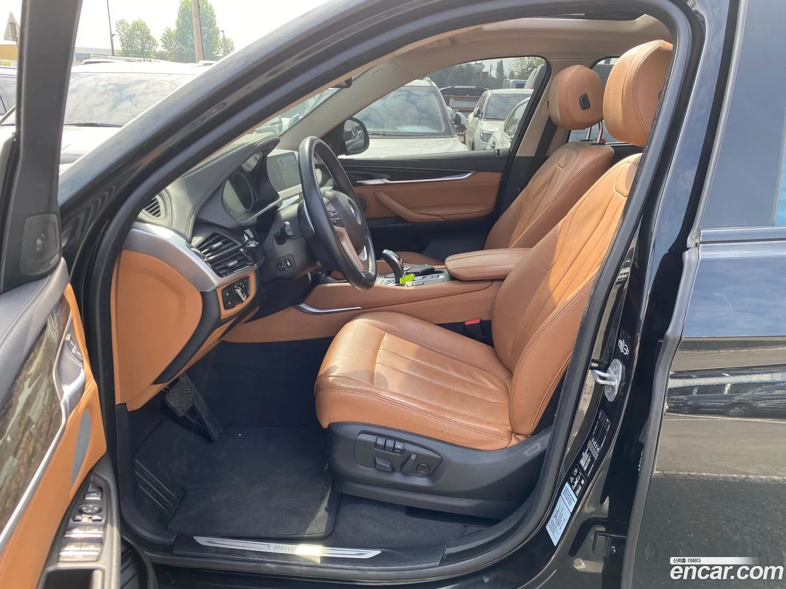 BMW X6 2018 — 12