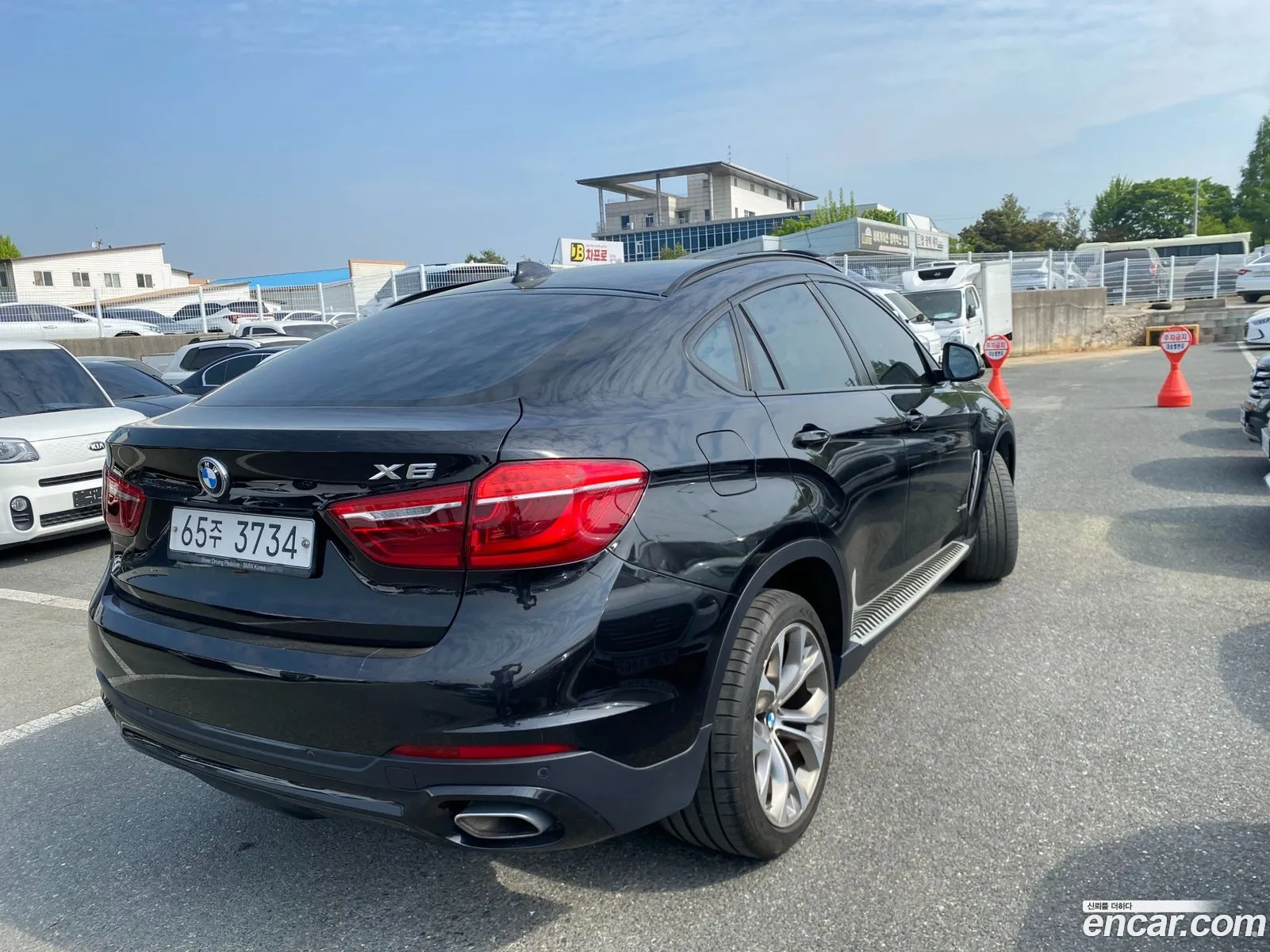 BMW X6 2018 — 8