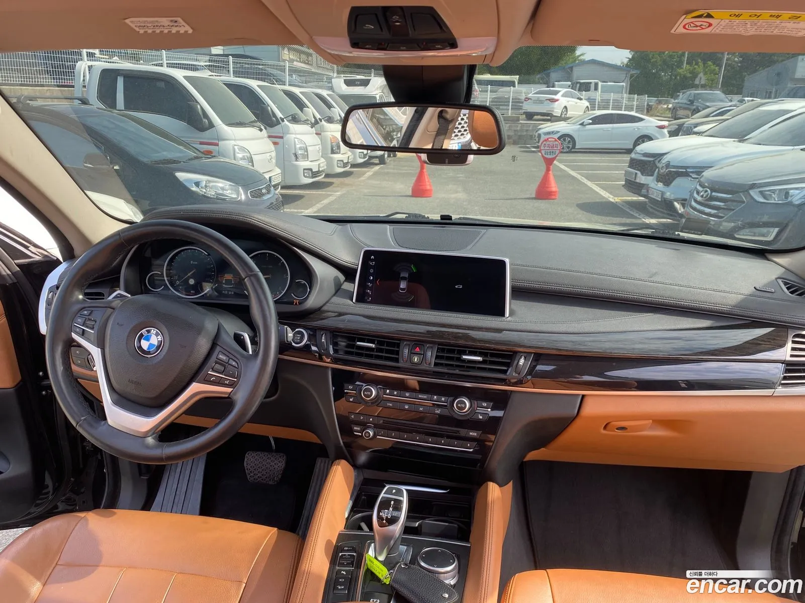 BMW X6 2018 — 13